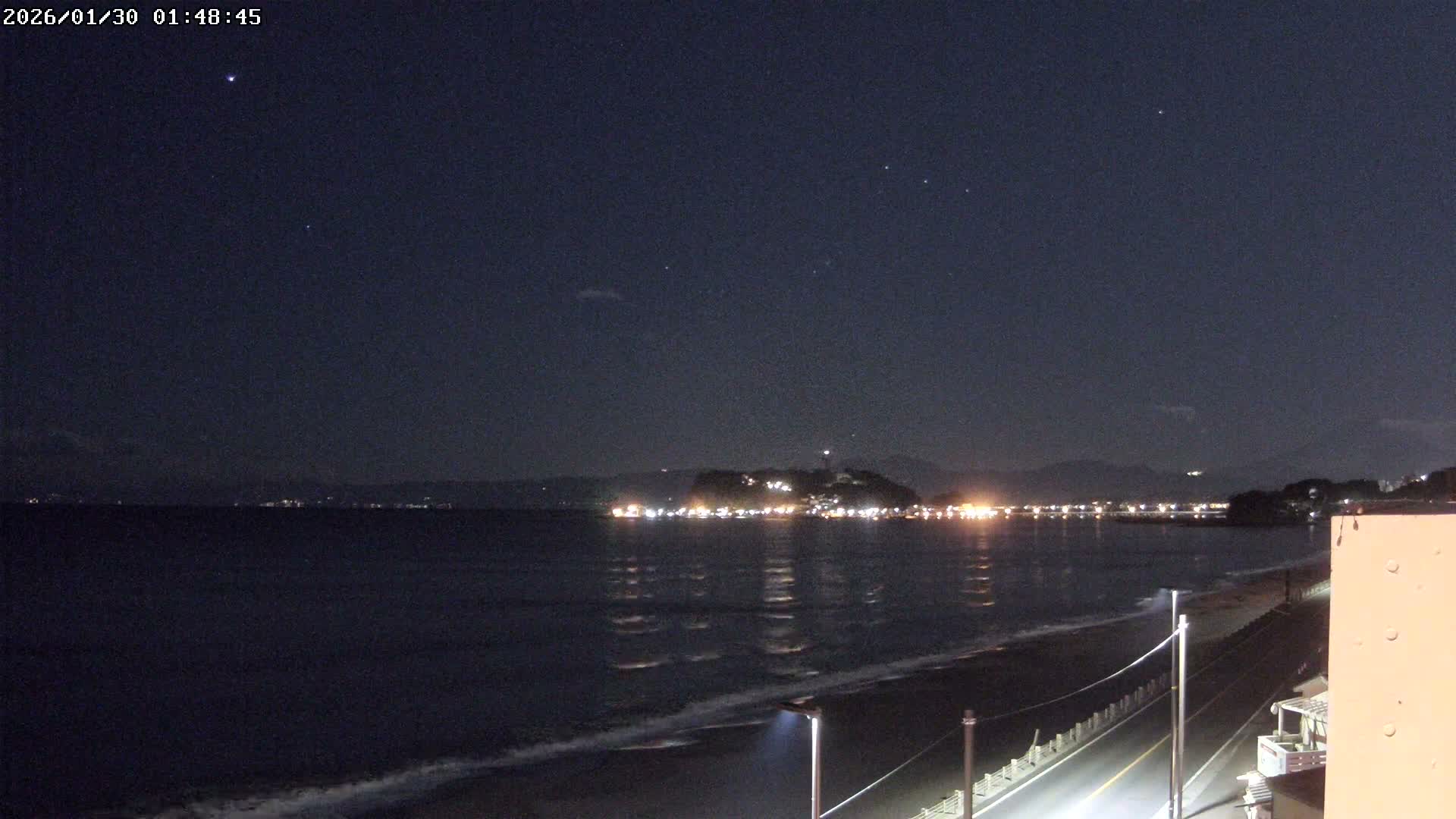 Kanagawa, Kamakura, Shichirigahama Beach & Mount Fuji View ( 神奈川、鎌倉、七里ヶ浜、富士山の眺め ) Live Cam -1 Chome, Shichirigahama, Kamakura, Kanagawa, Kanto, Honshu, Japan 
