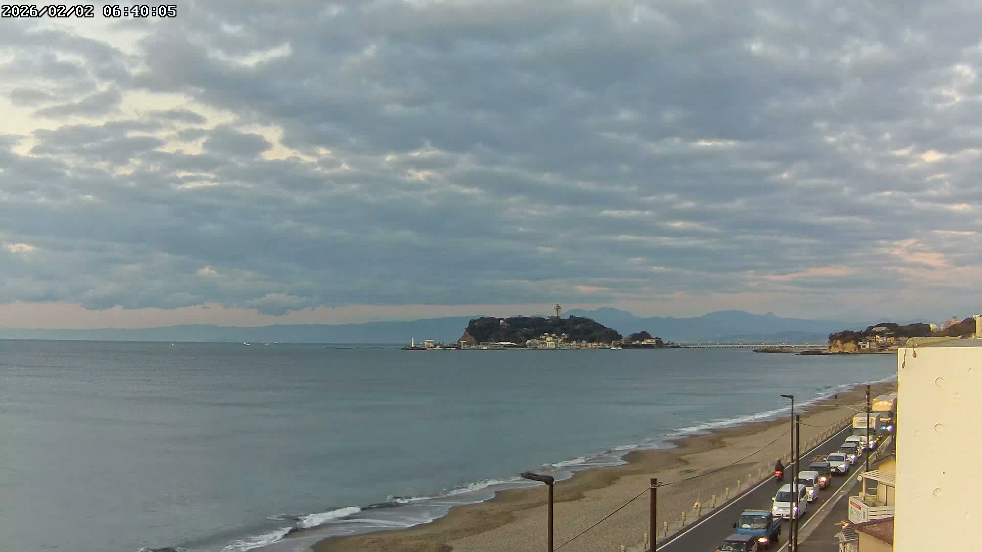 Kanagawa, Kamakura, Shichirigahama Beach & Mount Fuji View ( 神奈川、鎌倉、七里ヶ浜、富士山の眺め ) Live Cam -1 Chome, Shichirigahama, Kamakura, Kanagawa, Kanto, Honshu, Japan 