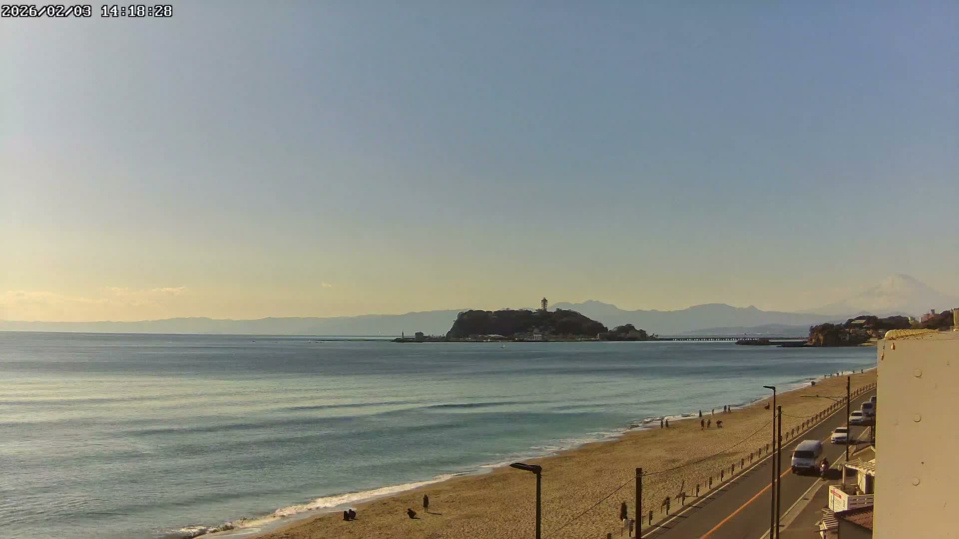 Kanagawa, Kamakura, Shichirigahama Beach & Mount Fuji View ( 神奈川、鎌倉、七里ヶ浜、富士山の眺め ) Live Cam -1 Chome, Shichirigahama, Kamakura, Kanagawa, Kanto, Honshu, Japan 