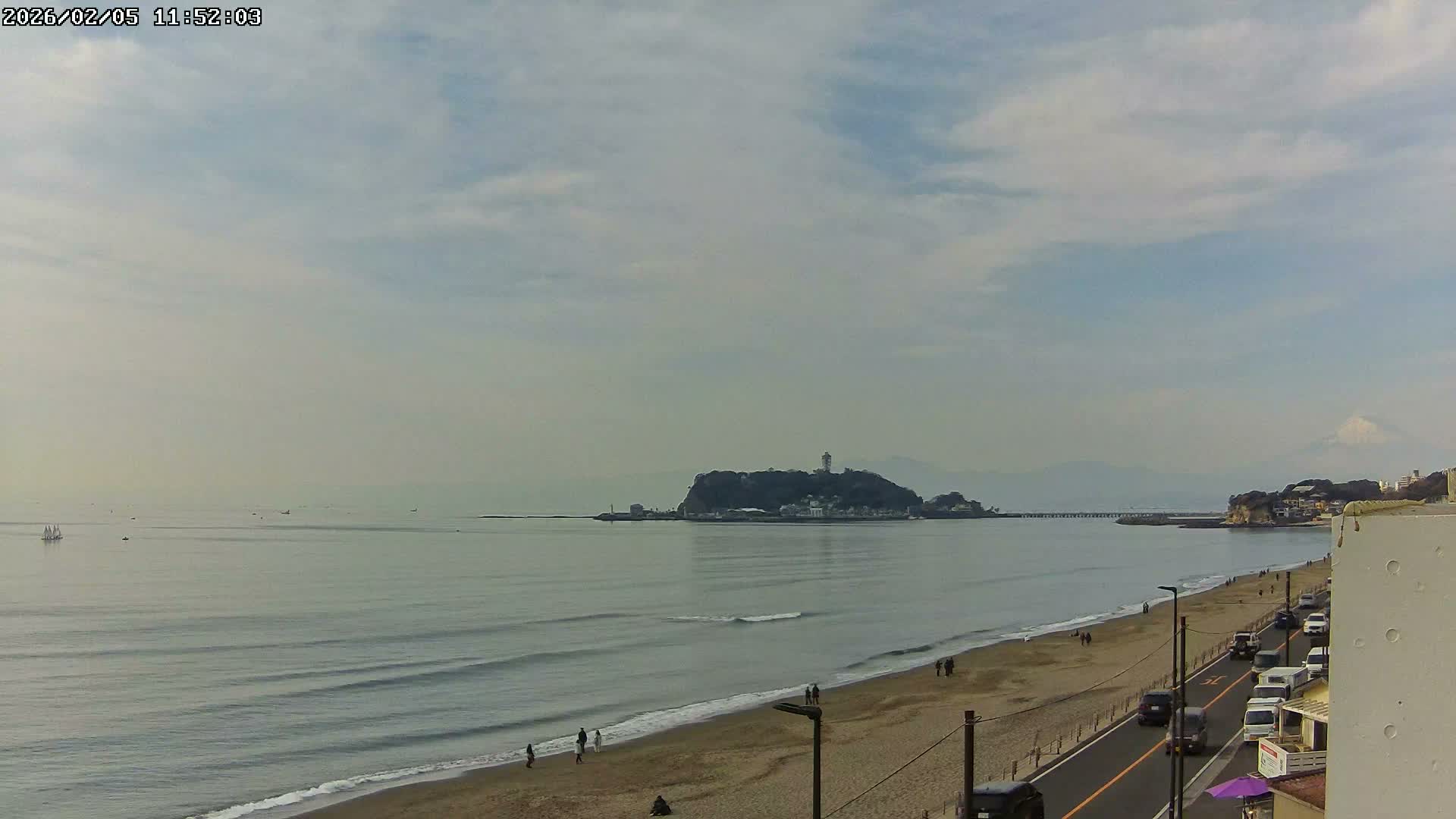 Kanagawa, Kamakura, Shichirigahama Beach & Mount Fuji View ( 神奈川、鎌倉、七里ヶ浜、富士山の眺め ) Live Cam -1 Chome, Shichirigahama, Kamakura, Kanagawa, Kanto, Honshu, Japan 