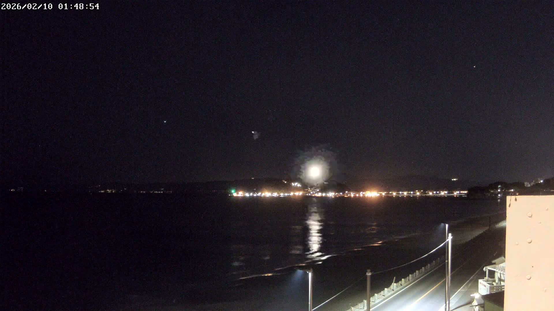 Kanagawa, Kamakura, Shichirigahama Beach & Mount Fuji View ( 神奈川、鎌倉、七里ヶ浜、富士山の眺め ) Live Cam -1 Chome, Shichirigahama, Kamakura, Kanagawa, Kanto, Honshu, Japan 