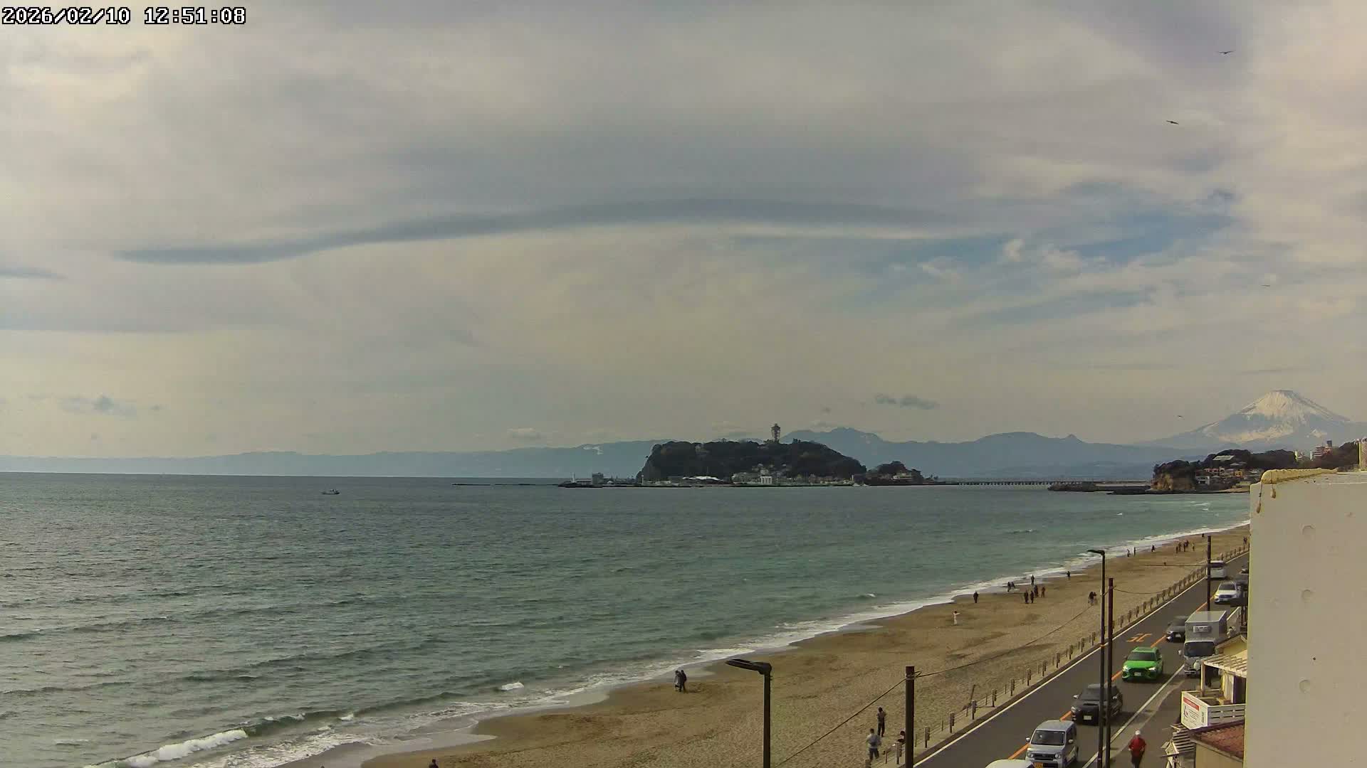 Kanagawa, Kamakura, Shichirigahama Beach & Mount Fuji View ( 神奈川、鎌倉、七里ヶ浜、富士山の眺め ) Live Cam -1 Chome, Shichirigahama, Kamakura, Kanagawa, Kanto, Honshu, Japan 