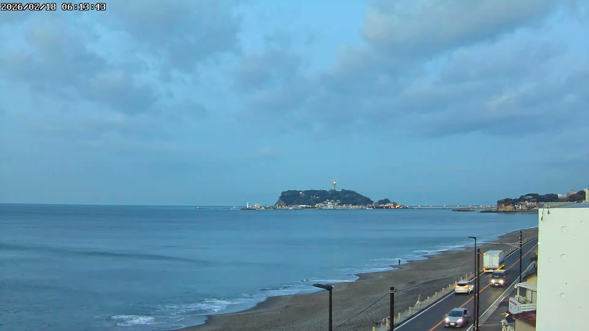 Kanagawa, Kamakura, Shichirigahama Beach & Mount Fuji View ( 神奈川、鎌倉、七里ヶ浜、富士山の眺め ) Live Cam -1 Chome, Shichirigahama, Kamakura, Kanagawa, Kanto, Honshu, Japan 