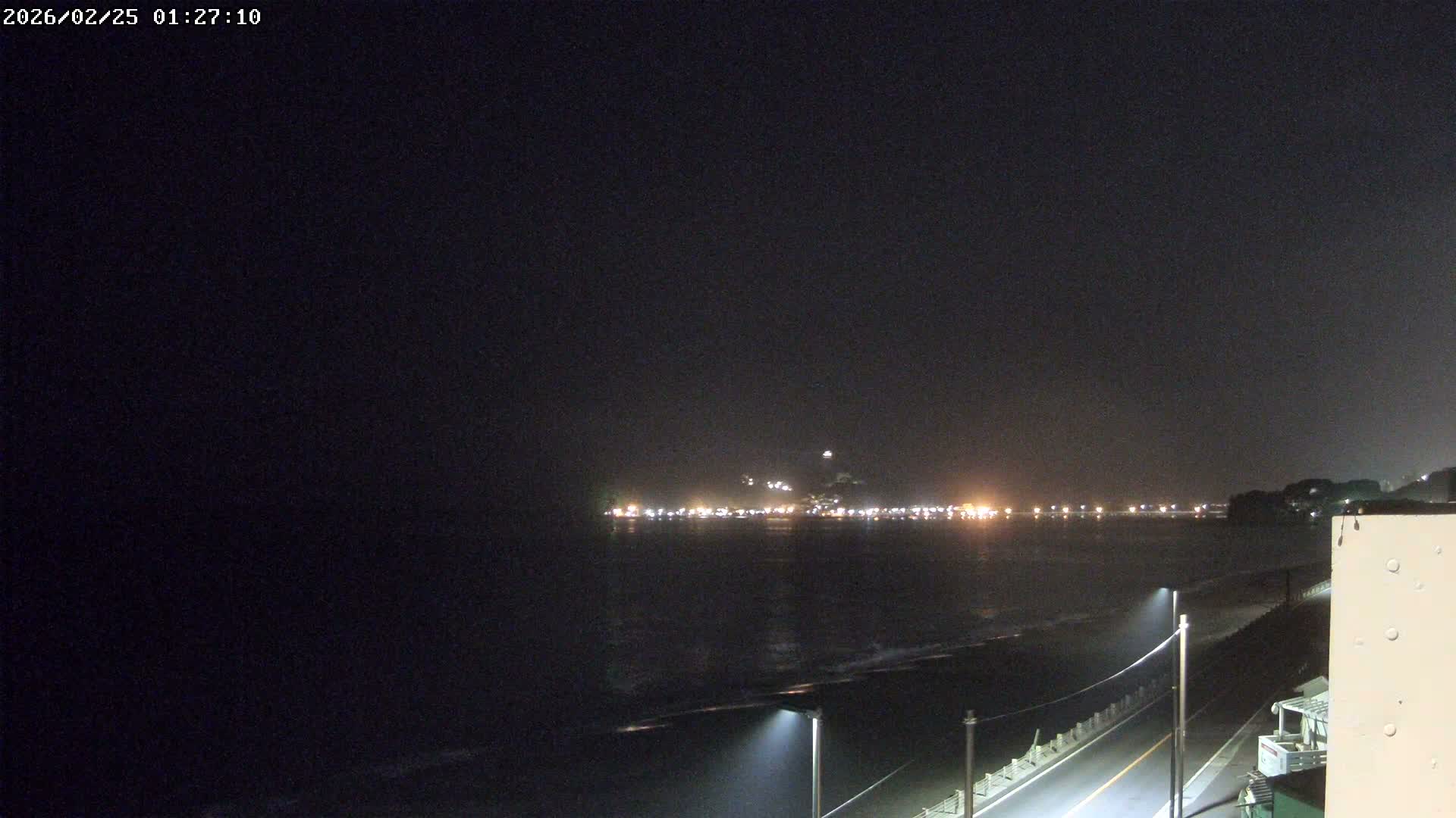 Kanagawa, Kamakura, Shichirigahama Beach & Mount Fuji View ( 神奈川、鎌倉、七里ヶ浜、富士山の眺め ) Live Cam -1 Chome, Shichirigahama, Kamakura, Kanagawa, Kanto, Honshu, Japan 
