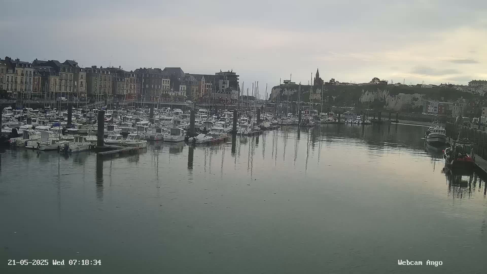 Dieppe, Port de Plaisance Marine Live Cam - Dieppe, Seine-Maritime, Normandie, France