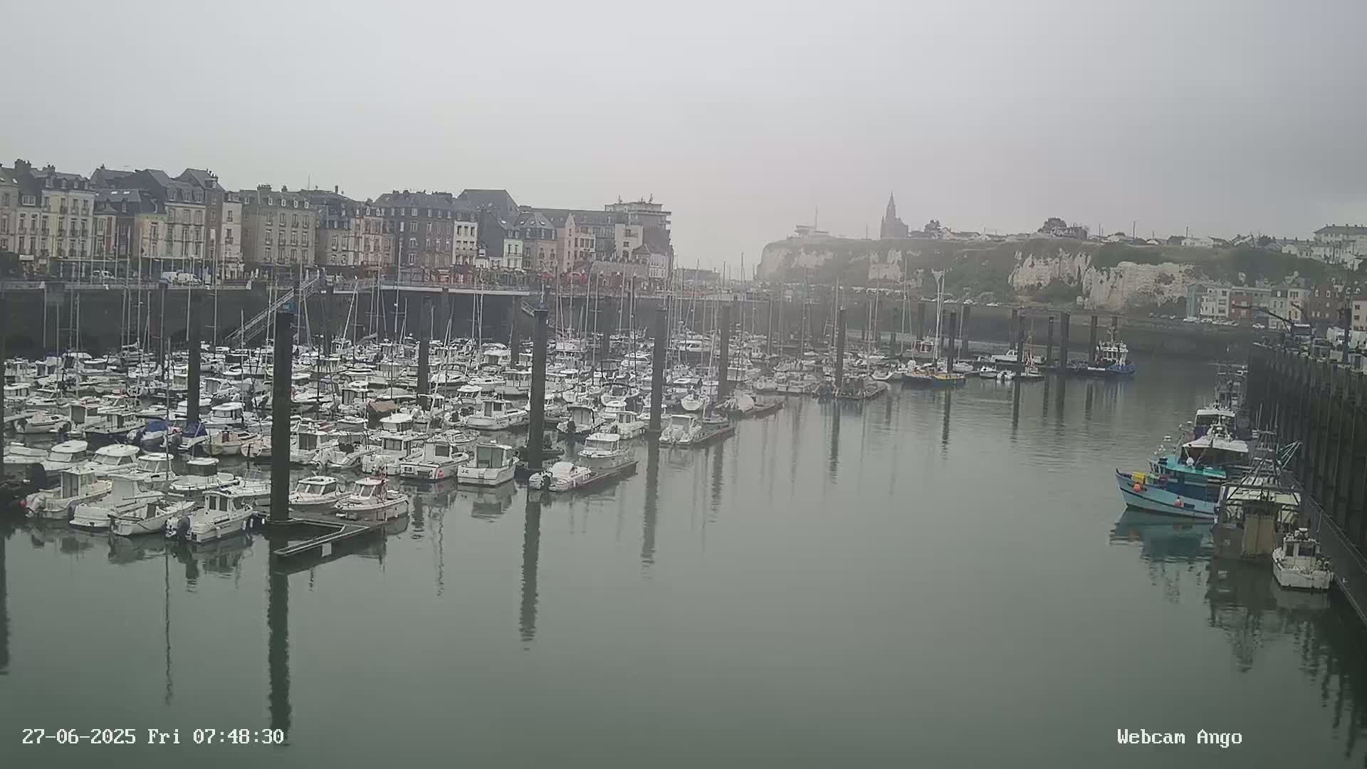 Dieppe, Port de Plaisance Marine Live Cam - Dieppe, Seine-Maritime, Normandie, France
