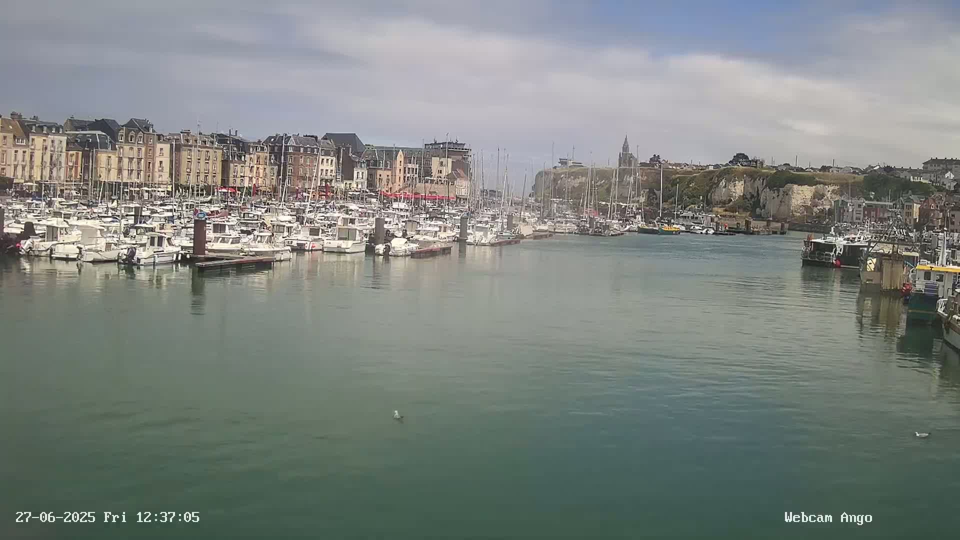 Dieppe, Port de Plaisance Marine Live Cam - Dieppe, Seine-Maritime, Normandie, France