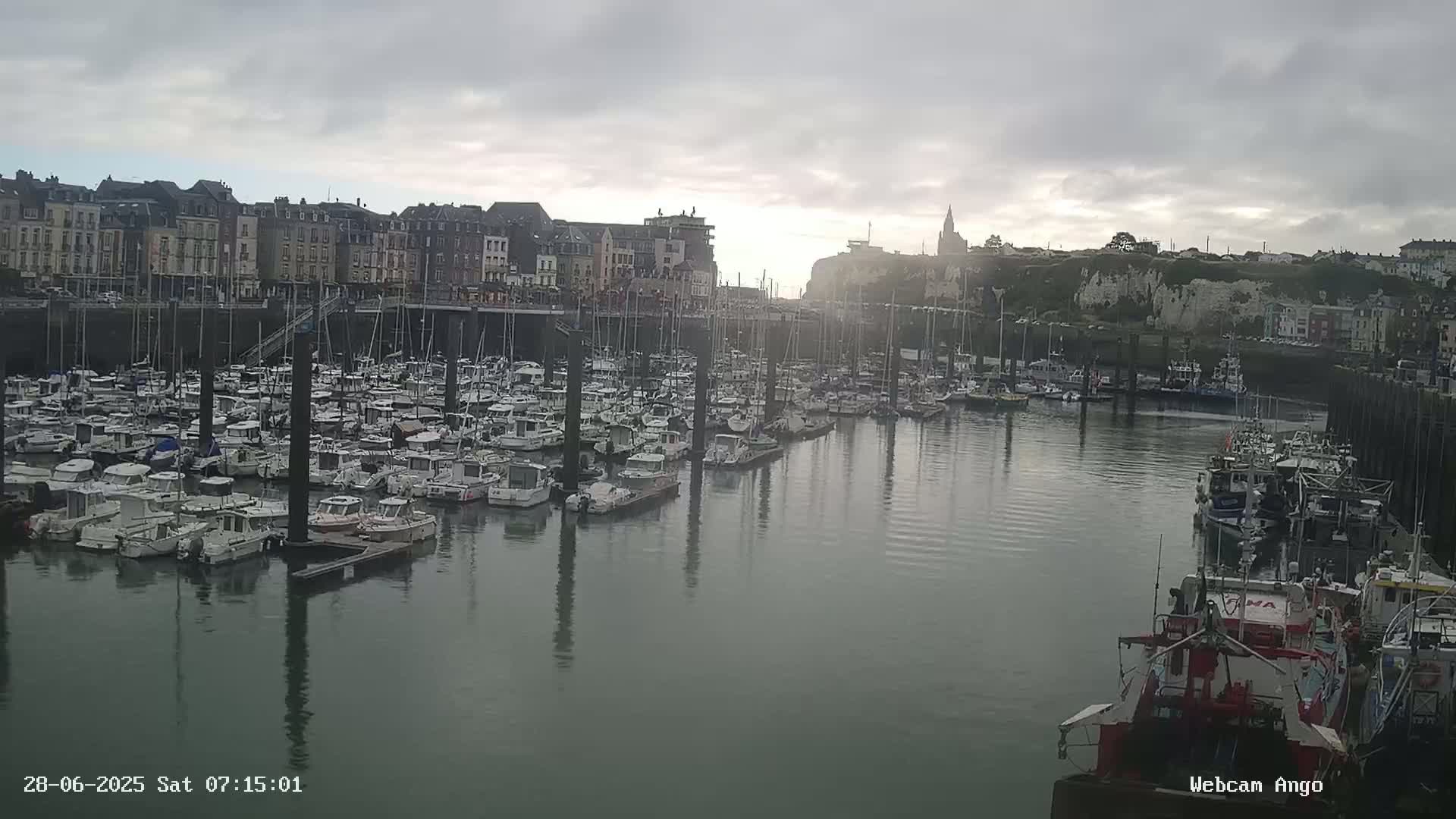 Dieppe, Port de Plaisance Marine Live Cam - Dieppe, Seine-Maritime, Normandie, France