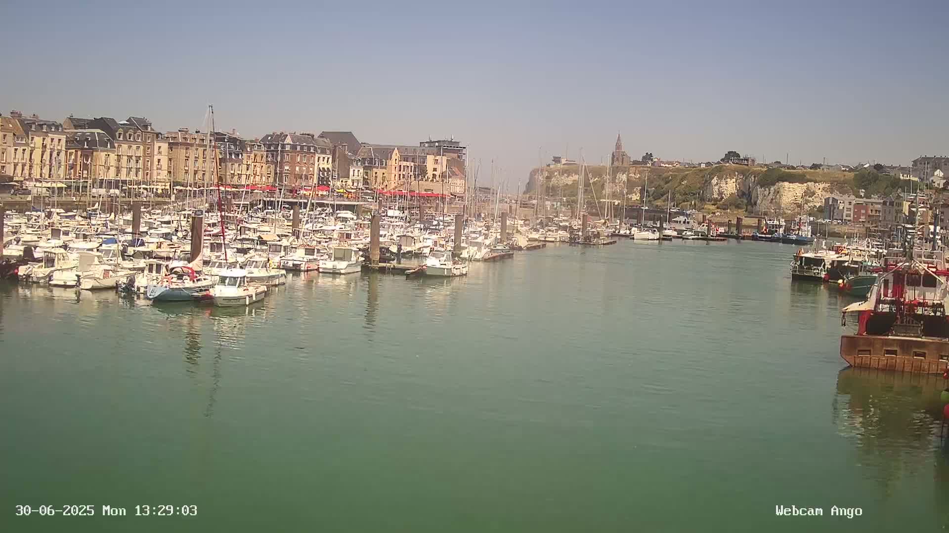 Dieppe, Port de Plaisance Marine Live Cam - Dieppe, Seine-Maritime, Normandie, France