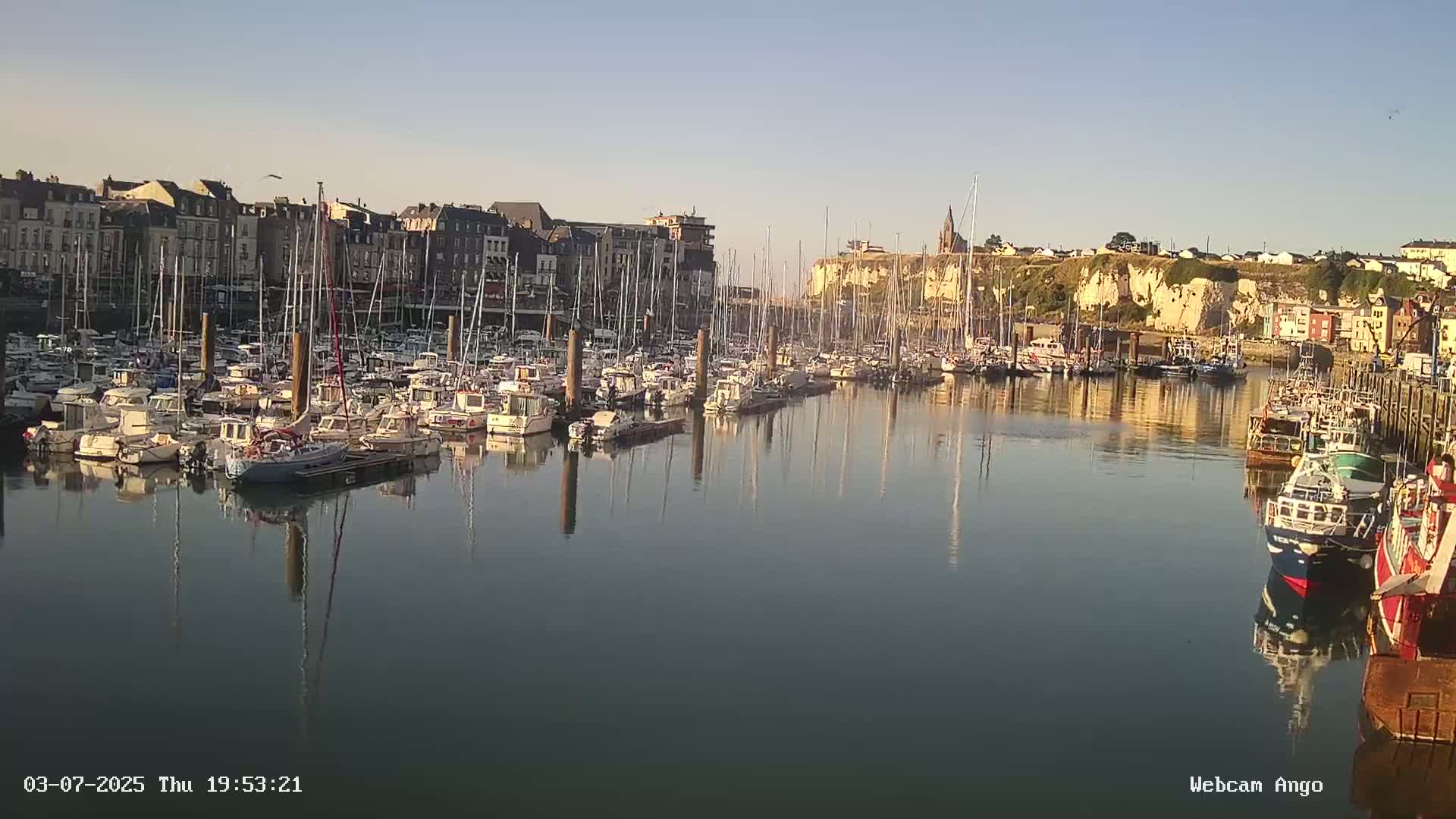 Dieppe, Port de Plaisance Marine Live Cam - Dieppe, Seine-Maritime, Normandie, France