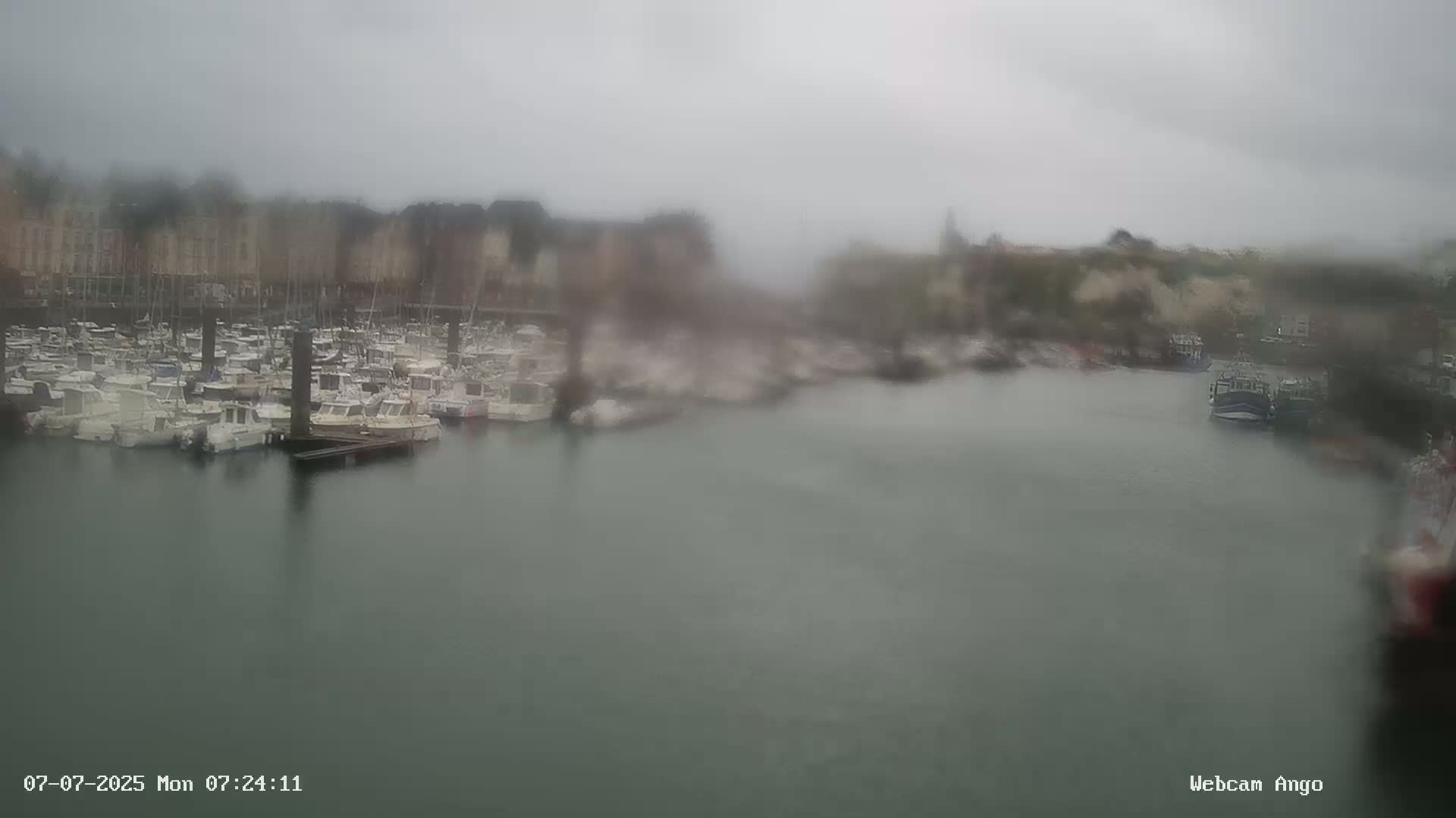 Dieppe, Port de Plaisance Marine Live Cam - Dieppe, Seine-Maritime, Normandie, France