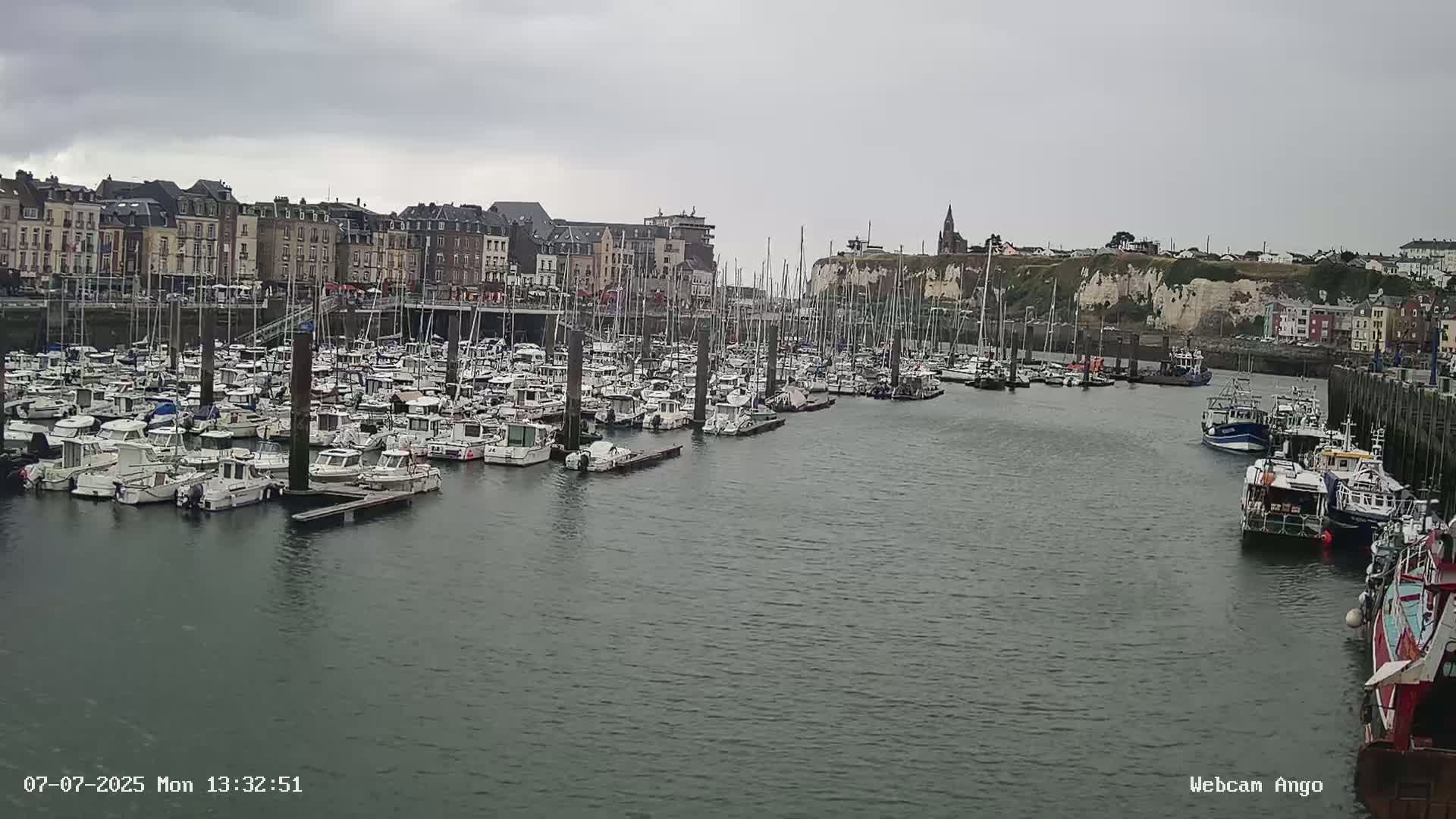 Dieppe, Port de Plaisance Marine Live Cam - Dieppe, Seine-Maritime, Normandie, France