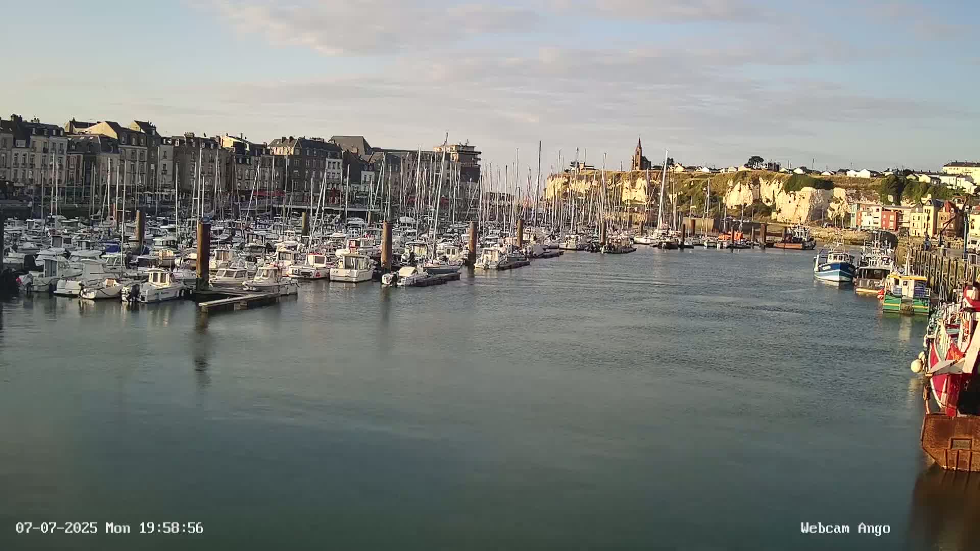 Dieppe, Port de Plaisance Marine Live Cam - Dieppe, Seine-Maritime, Normandie, France
