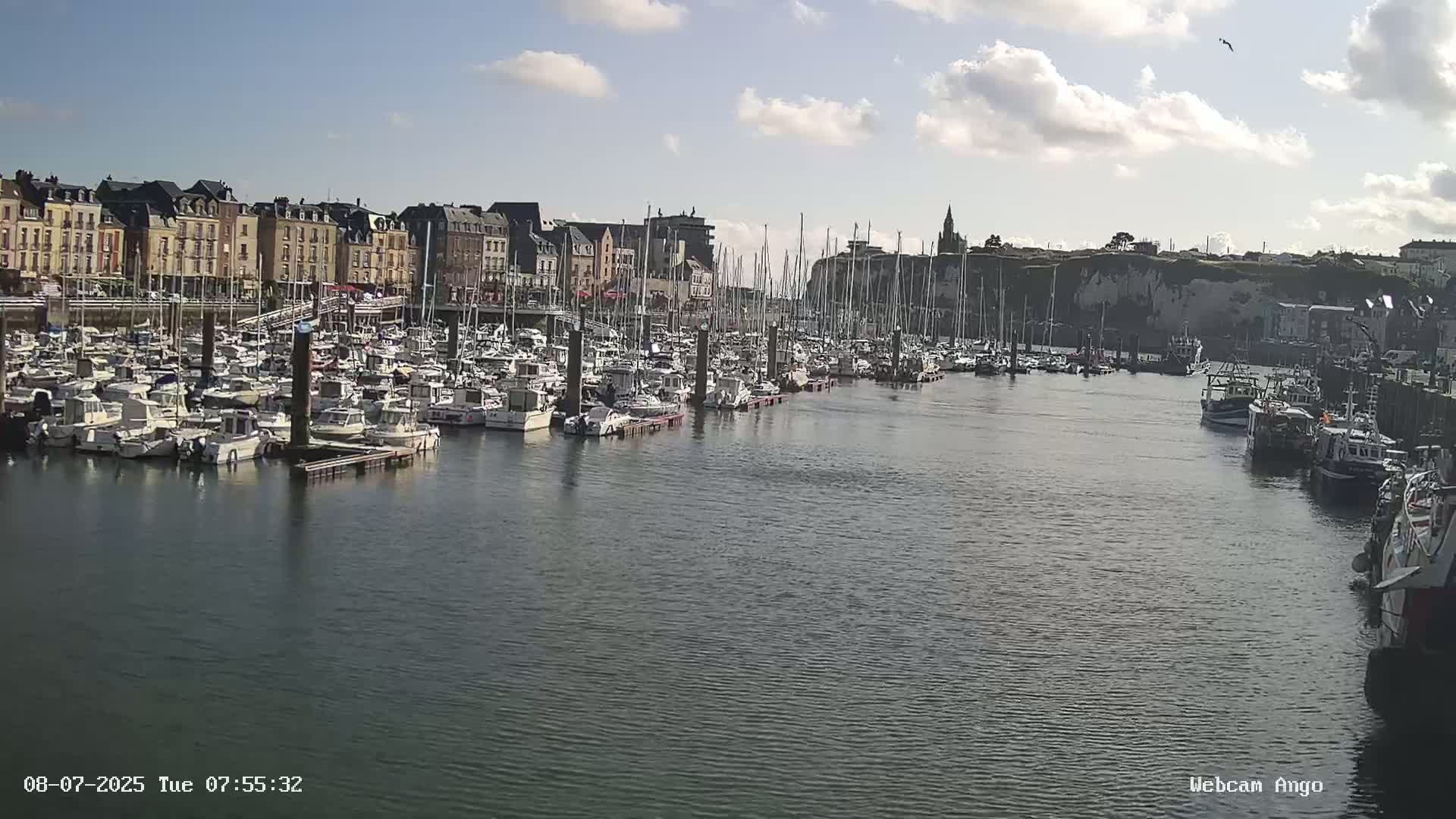 Dieppe, Port de Plaisance Marine Live Cam - Dieppe, Seine-Maritime, Normandie, France