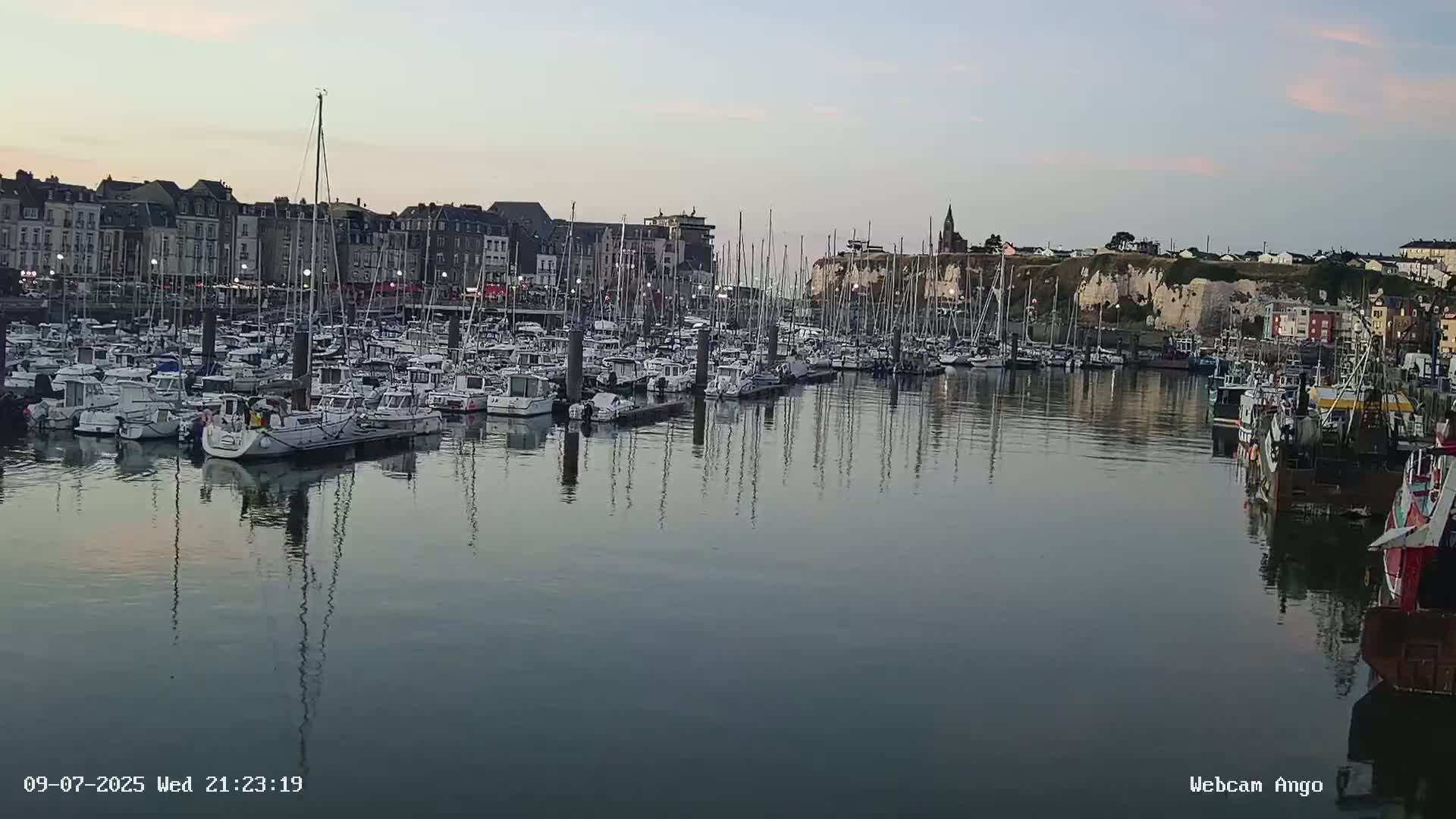 Dieppe, Port de Plaisance Marine Live Cam - Dieppe, Seine-Maritime, Normandie, France