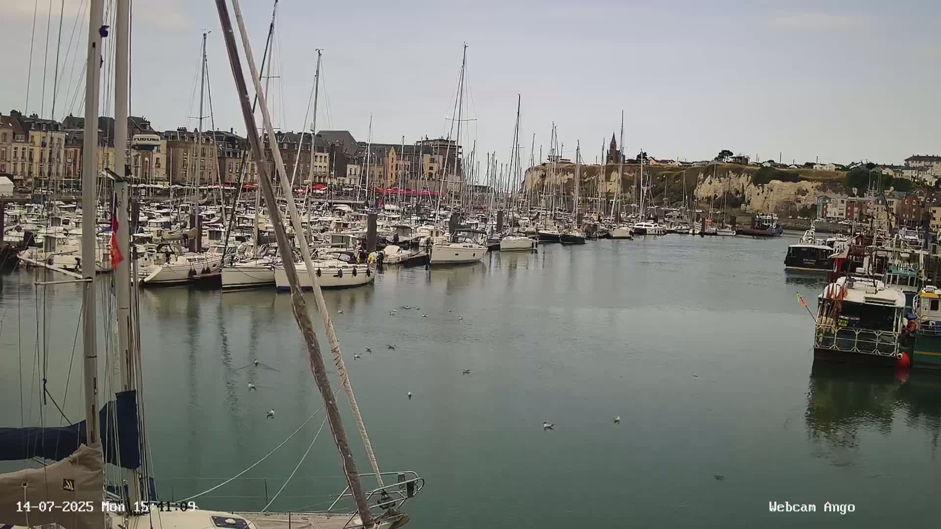 Dieppe, Port de Plaisance Marine Live Cam - Dieppe, Seine-Maritime, Normandie, France