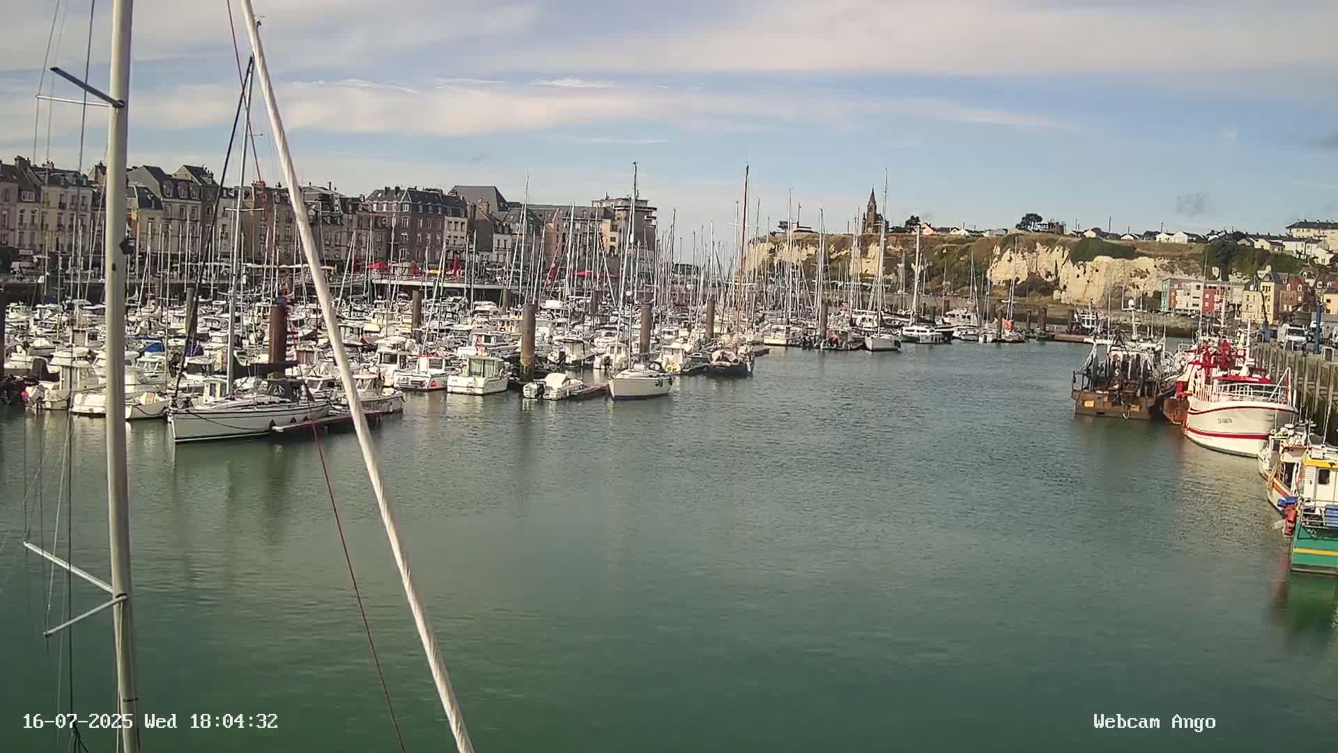 Dieppe, Port de Plaisance Marine Live Cam - Dieppe, Seine-Maritime, Normandie, France