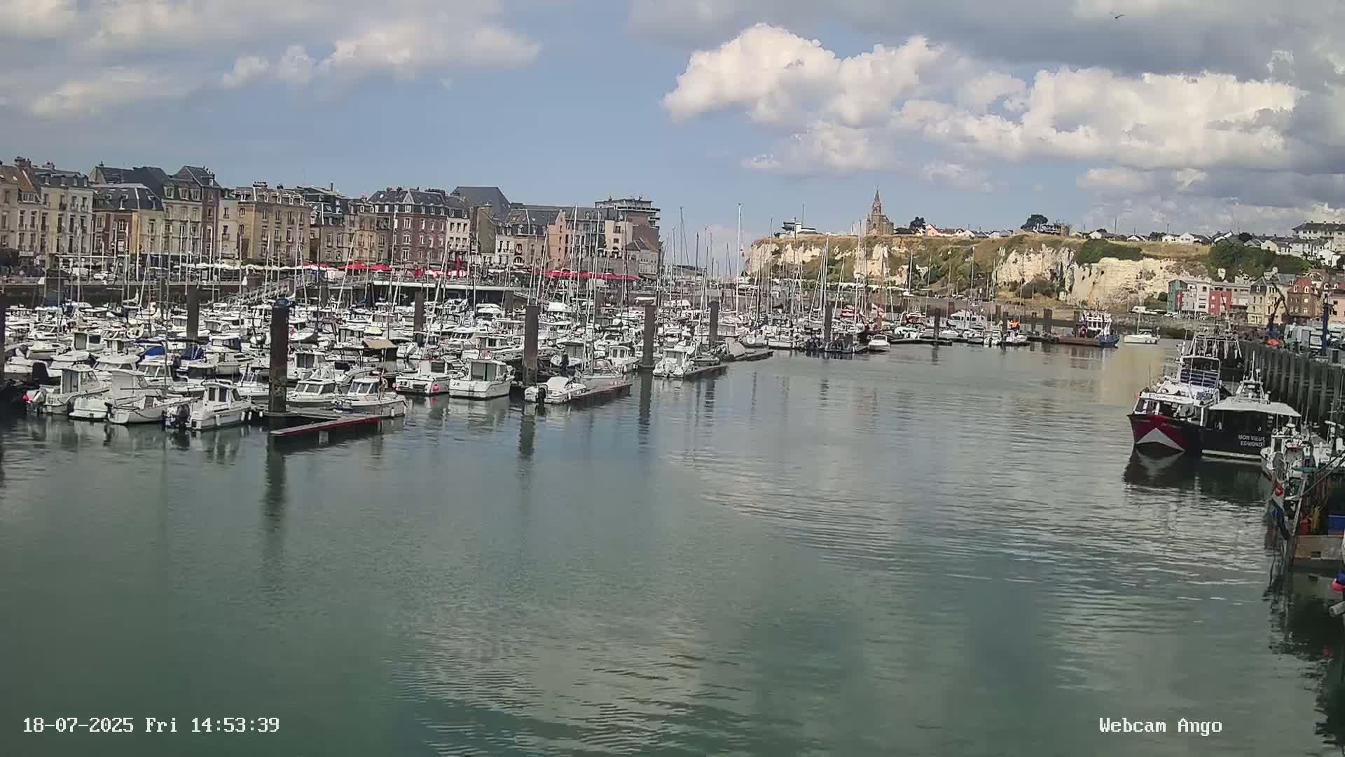 Dieppe, Port de Plaisance Marine Live Cam - Dieppe, Seine-Maritime, Normandie, France
