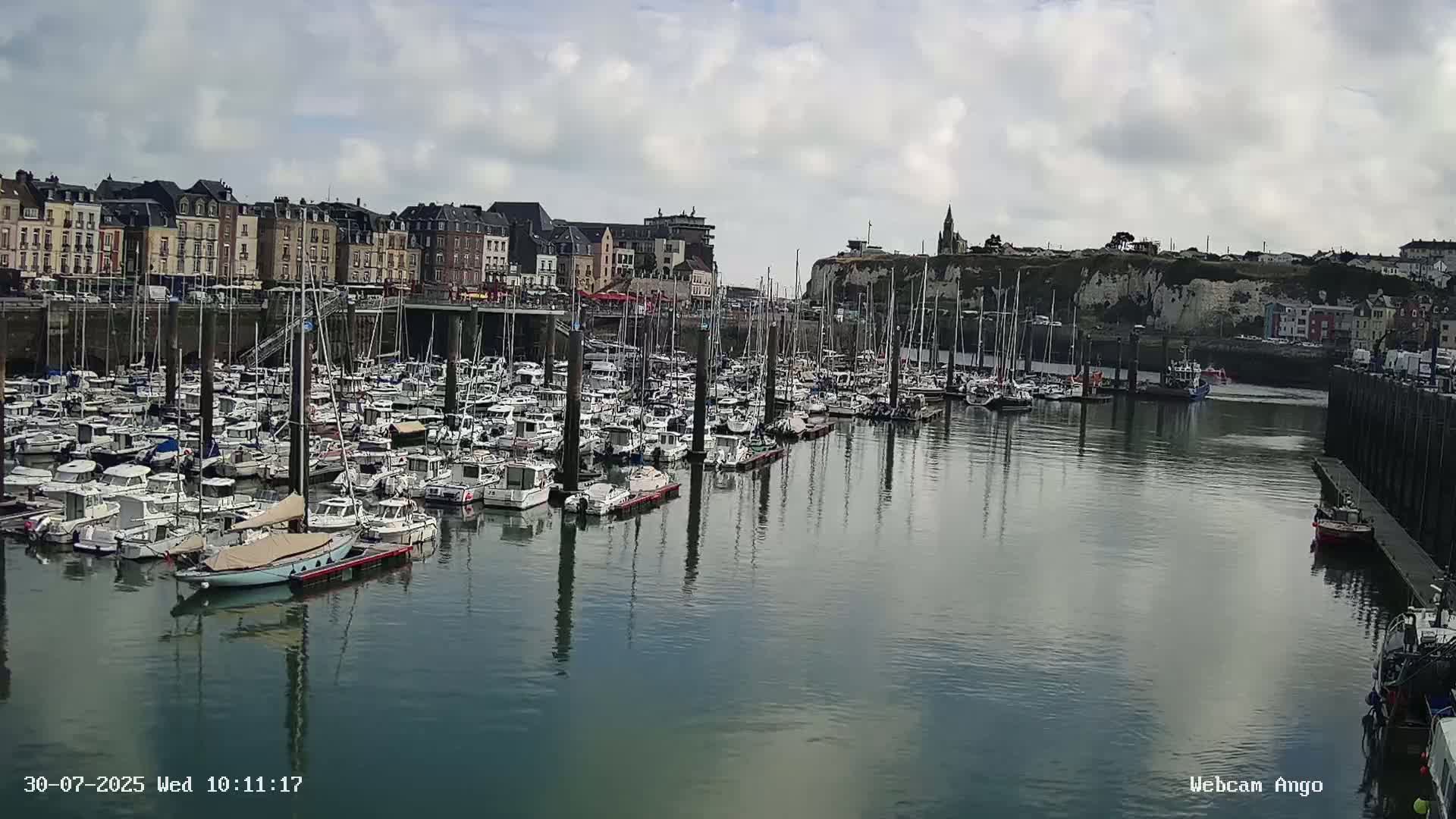 Dieppe, Port de Plaisance Marine Live Cam - Dieppe, Seine-Maritime, Normandie, France