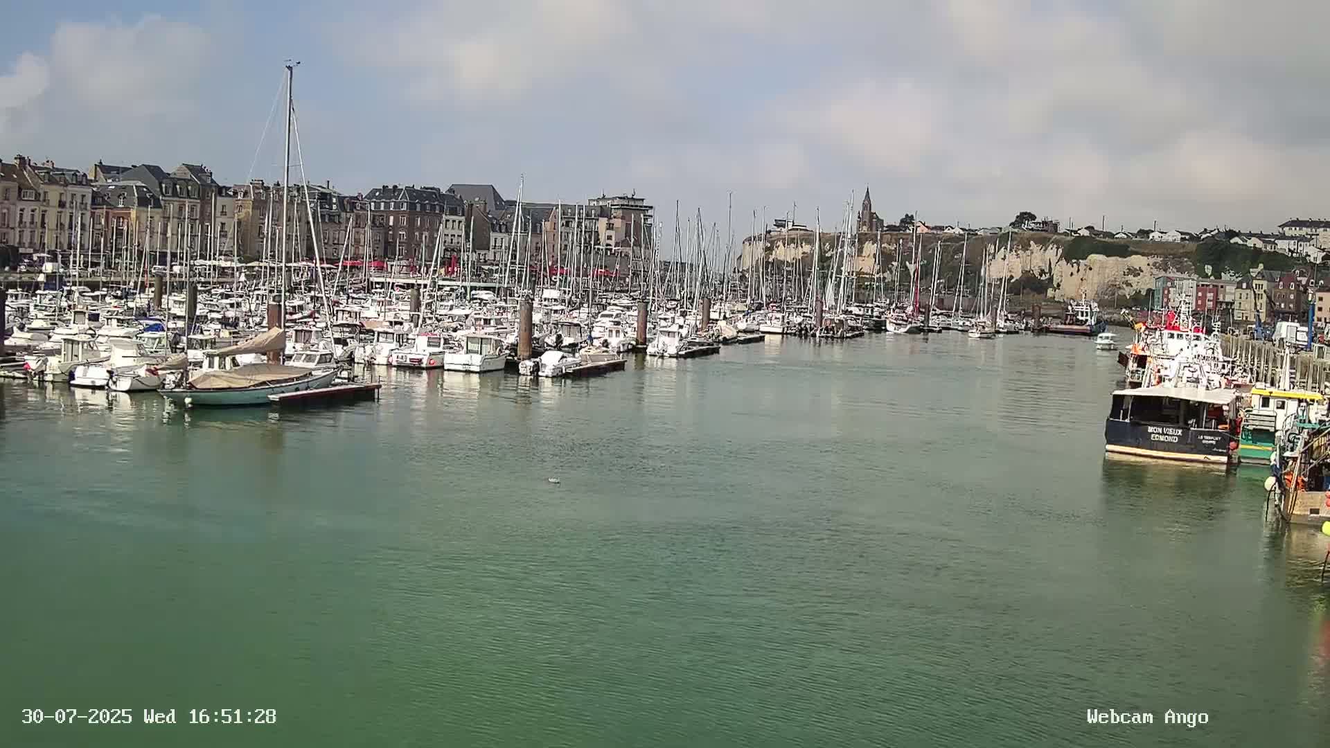 Dieppe, Port de Plaisance Marine Live Cam - Dieppe, Seine-Maritime, Normandie, France