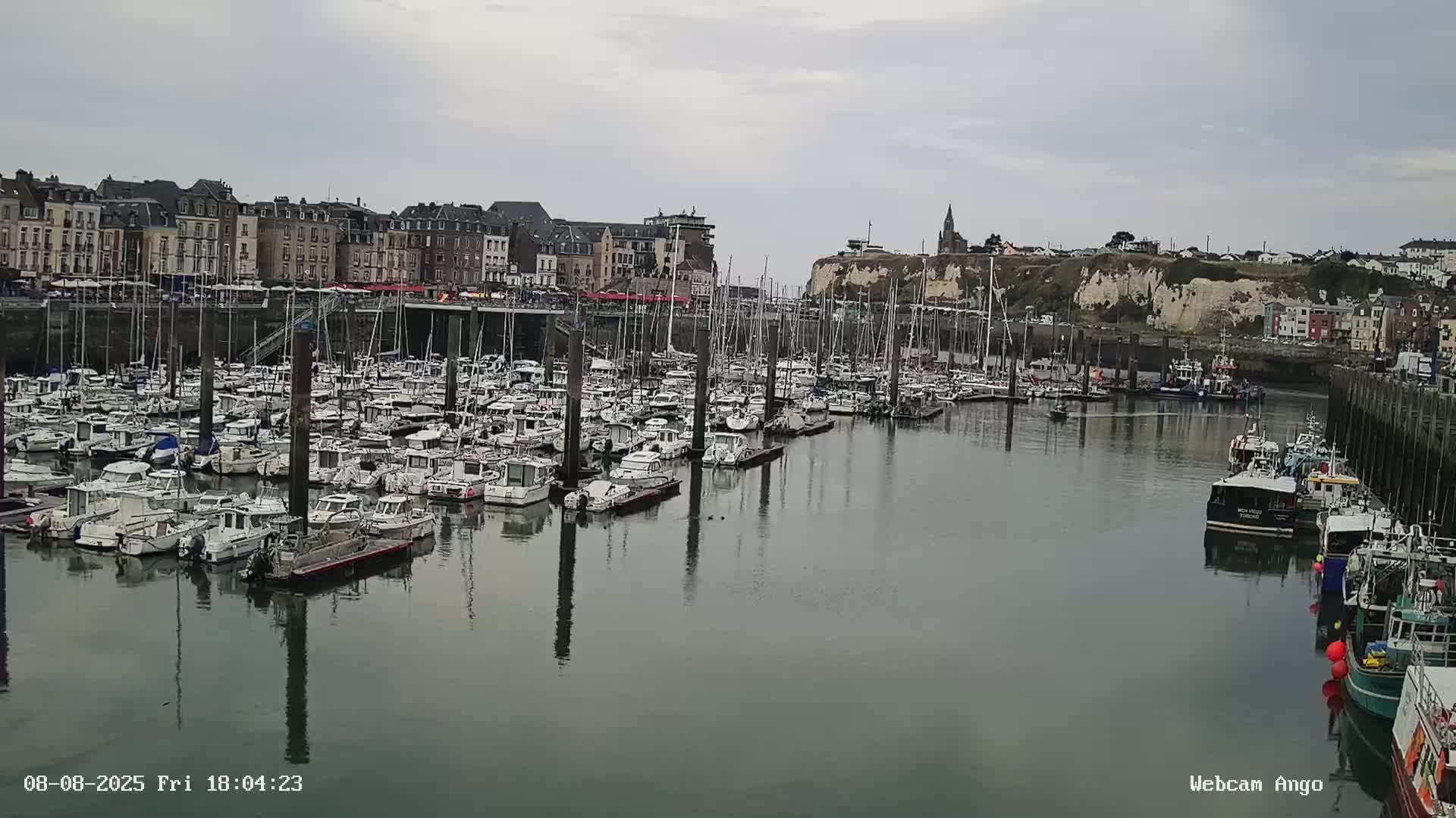 Dieppe, Port de Plaisance Marine Live Cam - Dieppe, Seine-Maritime, Normandie, France