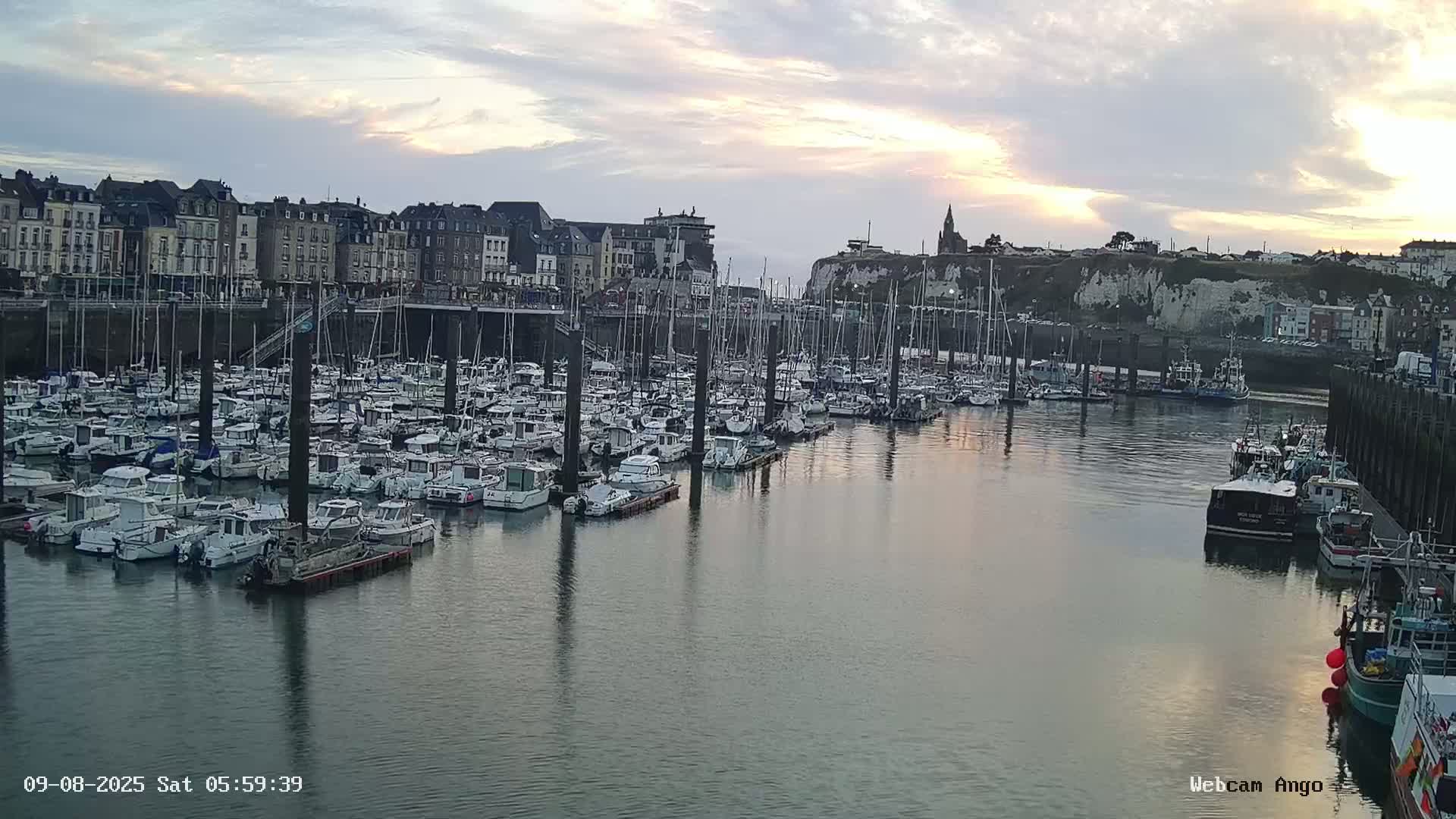 Dieppe, Port de Plaisance Marine Live Cam - Dieppe, Seine-Maritime, Normandie, France