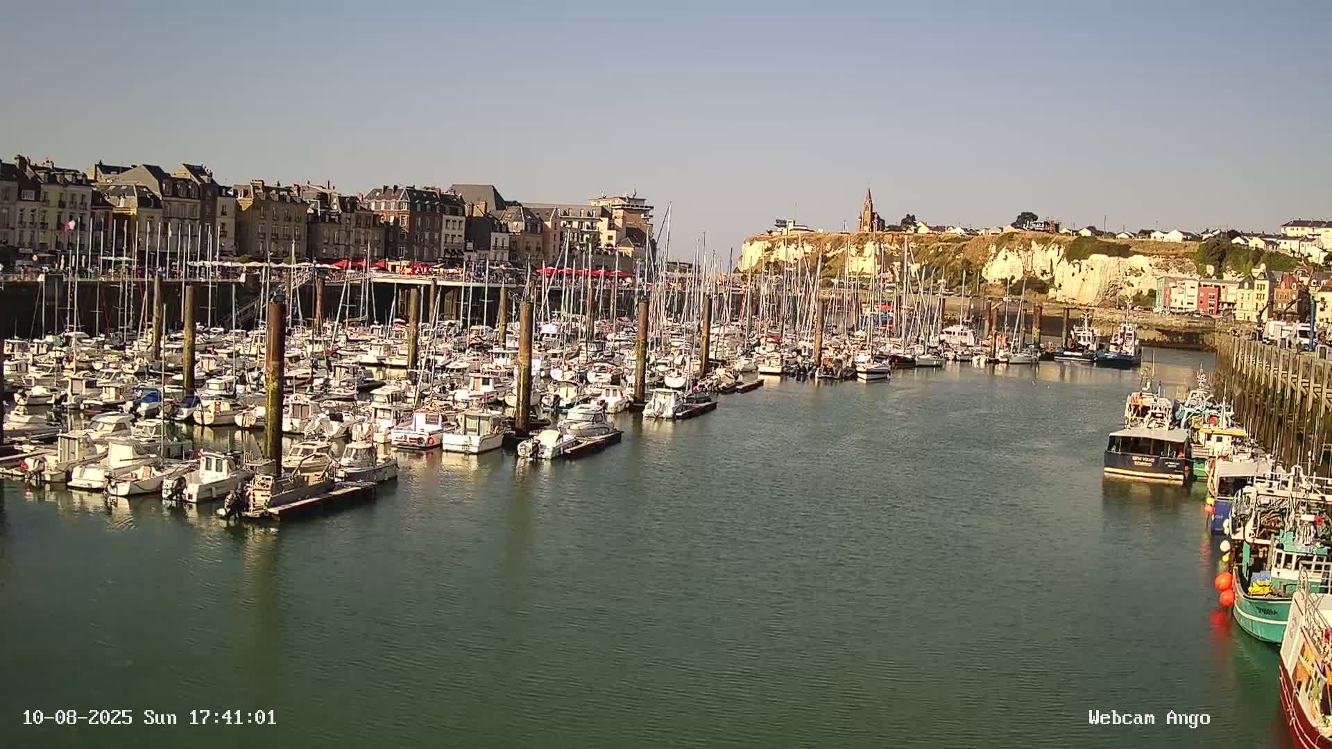 Dieppe, Port de Plaisance Marine Live Cam - Dieppe, Seine-Maritime, Normandie, France