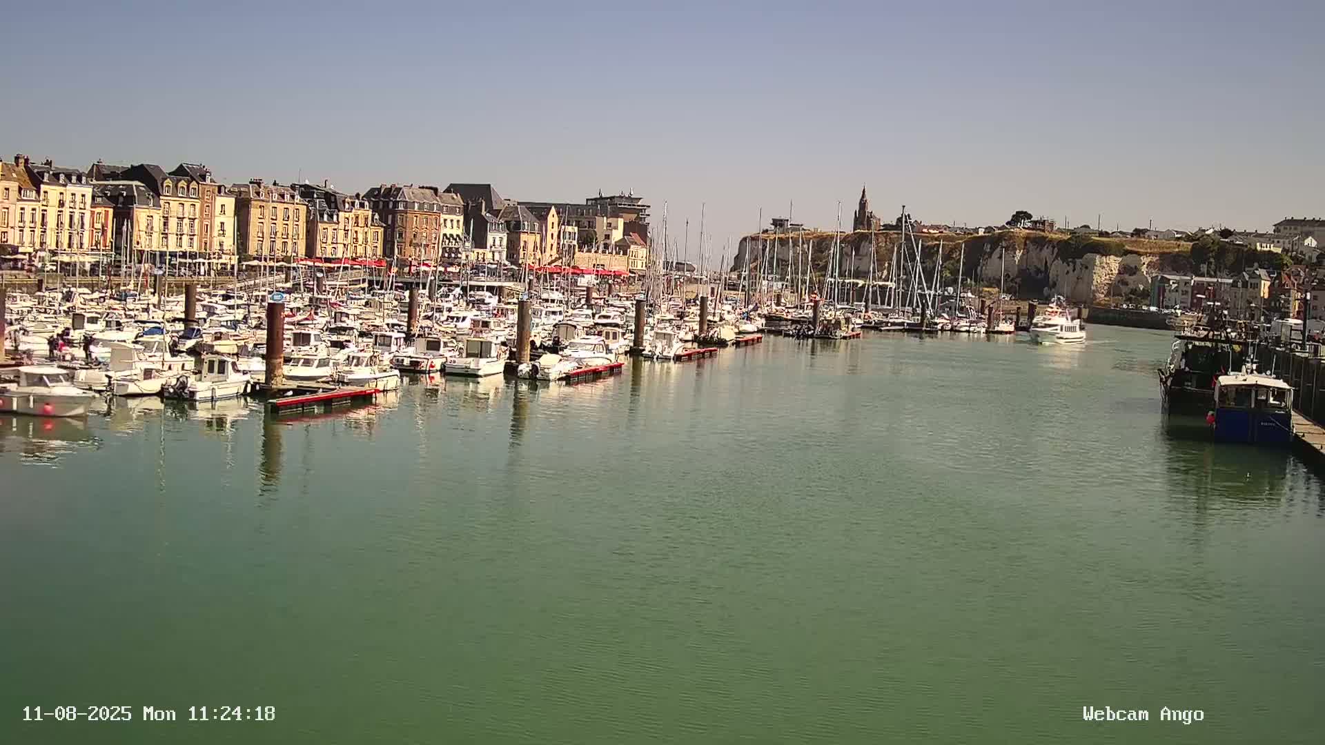 Dieppe, Port de Plaisance Marine Live Cam - Dieppe, Seine-Maritime, Normandie, France