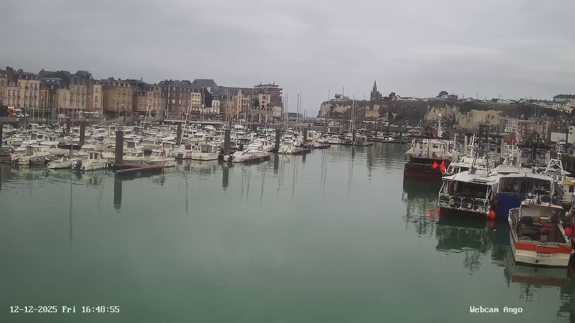 Dieppe, Port de Plaisance Marine Live Cam - Dieppe, Seine-Maritime, Normandie, France