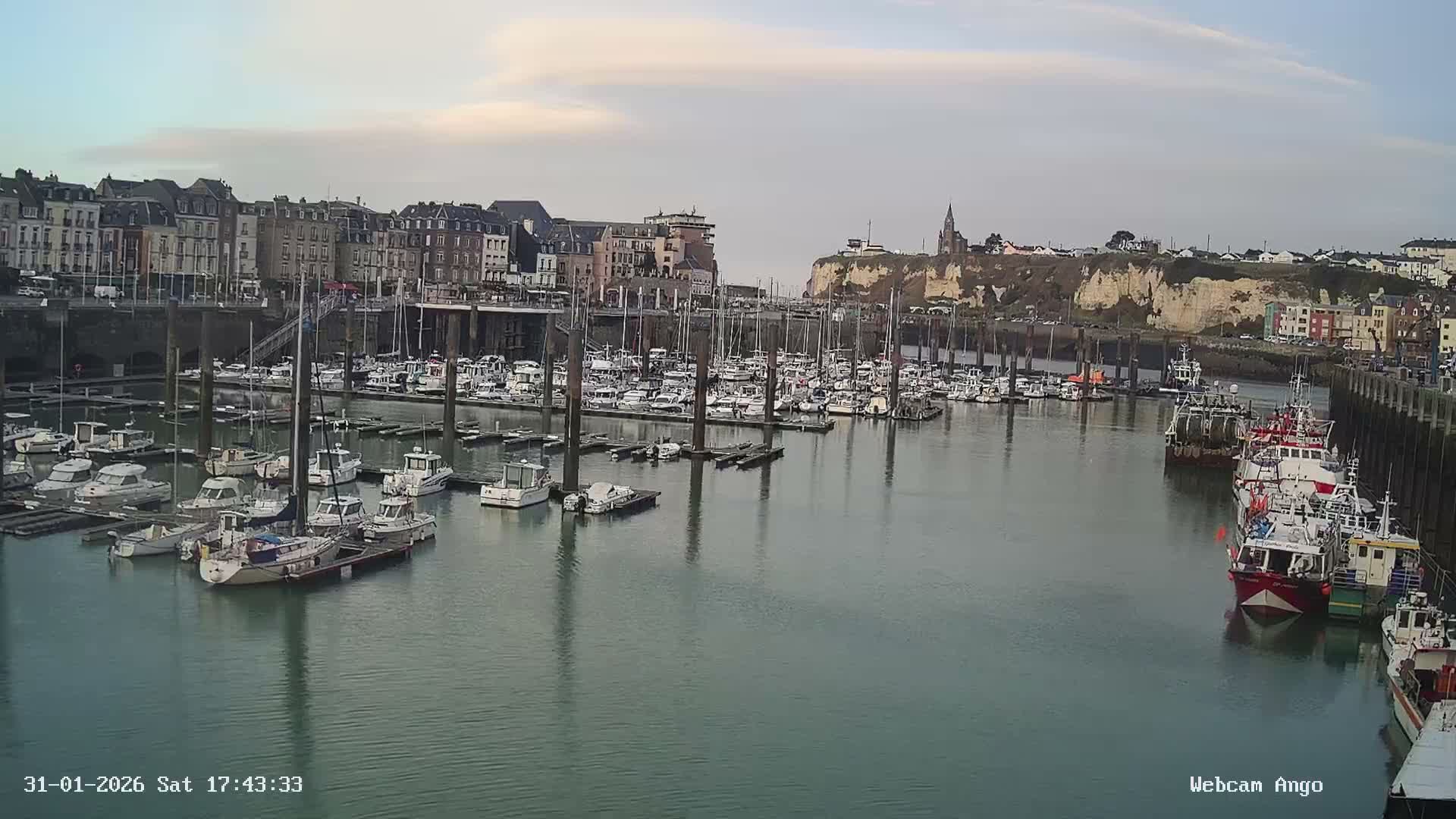 Dieppe, Port de Plaisance Marine Live Cam - Dieppe, Seine-Maritime, Normandie, France