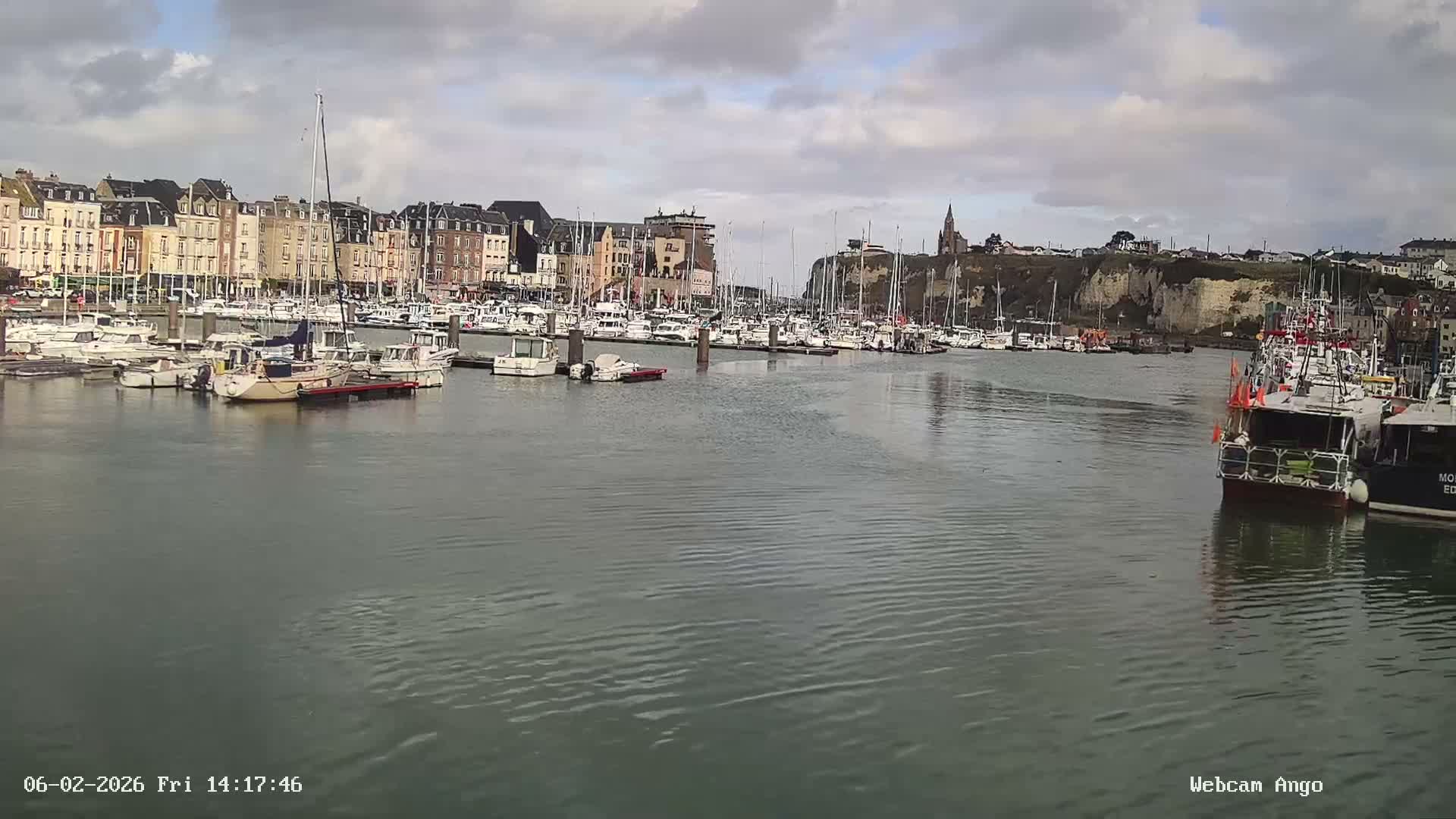 Dieppe, Port de Plaisance Marine Live Cam - Dieppe, Seine-Maritime, Normandie, France