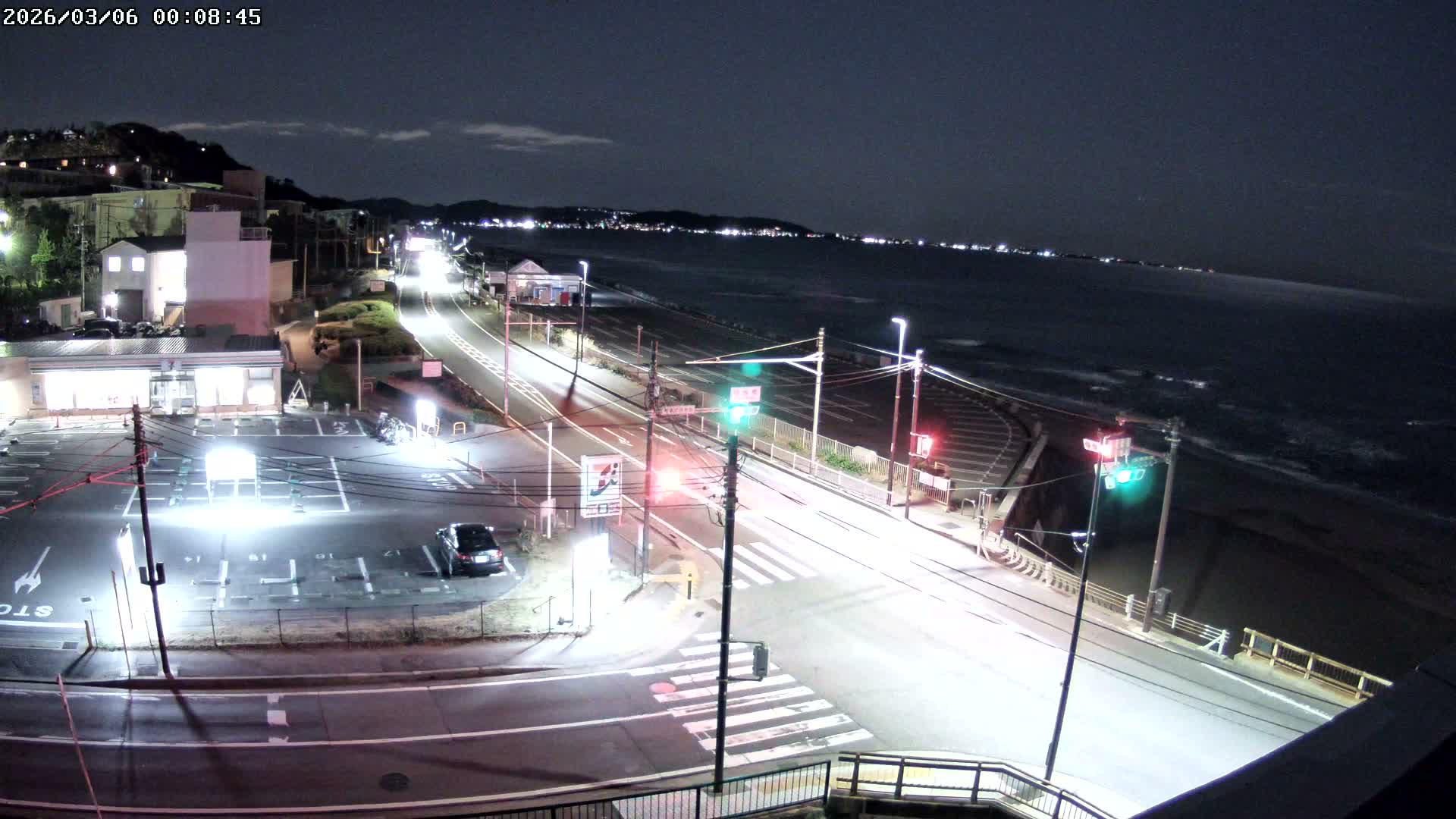 Kanagawa, Kamakura, Shichirigahama Beach Southeast  View ( 神奈川県鎌倉市七里ヶ浜海岸東南景 ) Live Cam -1 Chome, Shichirigahama, Kamakura, Kanagawa, Kanto, Honshu, Japan 