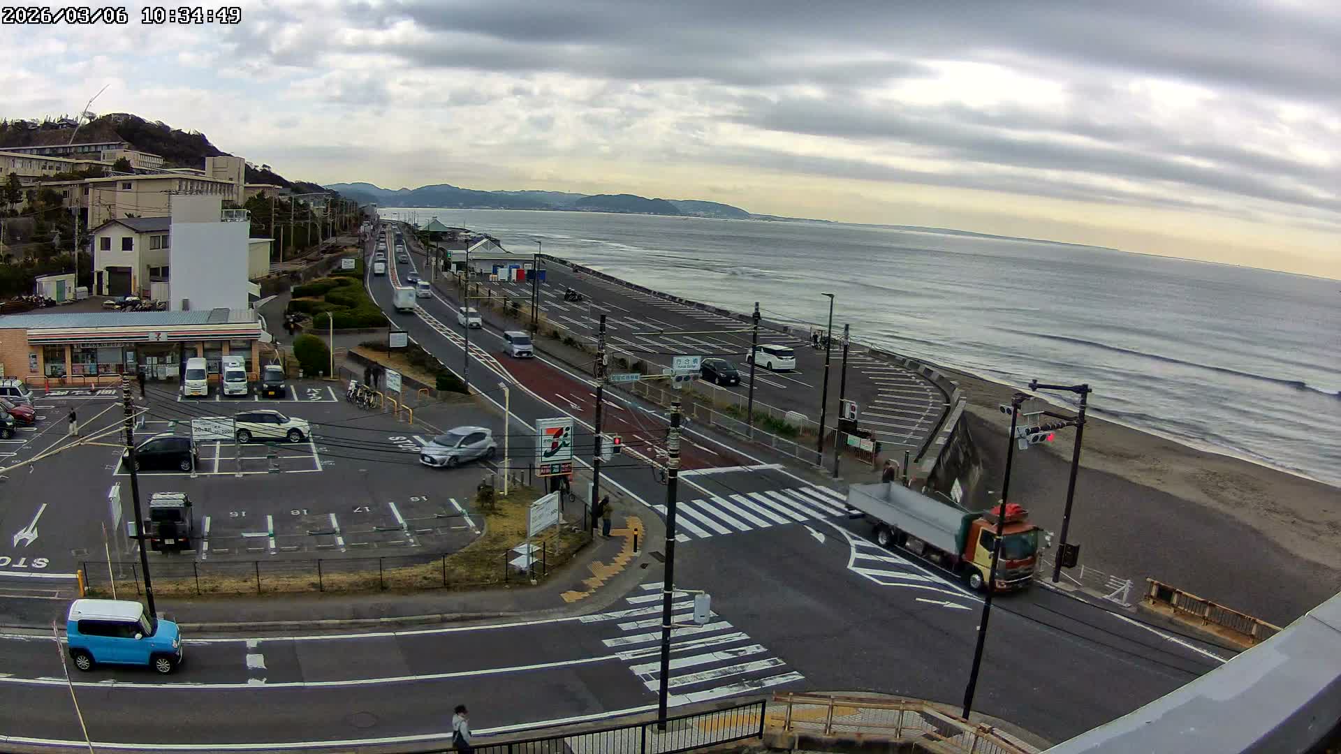 Kanagawa, Kamakura, Shichirigahama Beach Southeast  View ( 神奈川県鎌倉市七里ヶ浜海岸東南景 ) Live Cam -1 Chome, Shichirigahama, Kamakura, Kanagawa, Kanto, Honshu, Japan 
