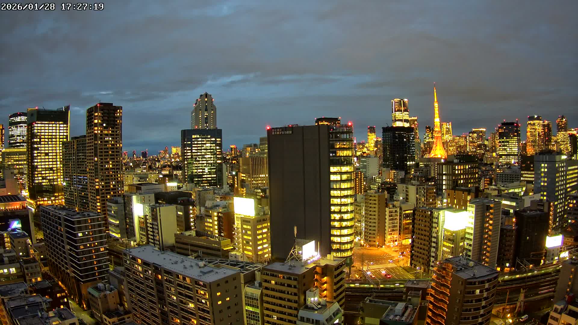 Tokyo, Minato Downtown & Skycrapers View from Shibaura ( 東京、港区、高層ビル群、芝浦からの眺め ) Live Cam - 1 Chome, Shibaura, Minato-ku, Tokyo, Kanto, Honshu, Japan