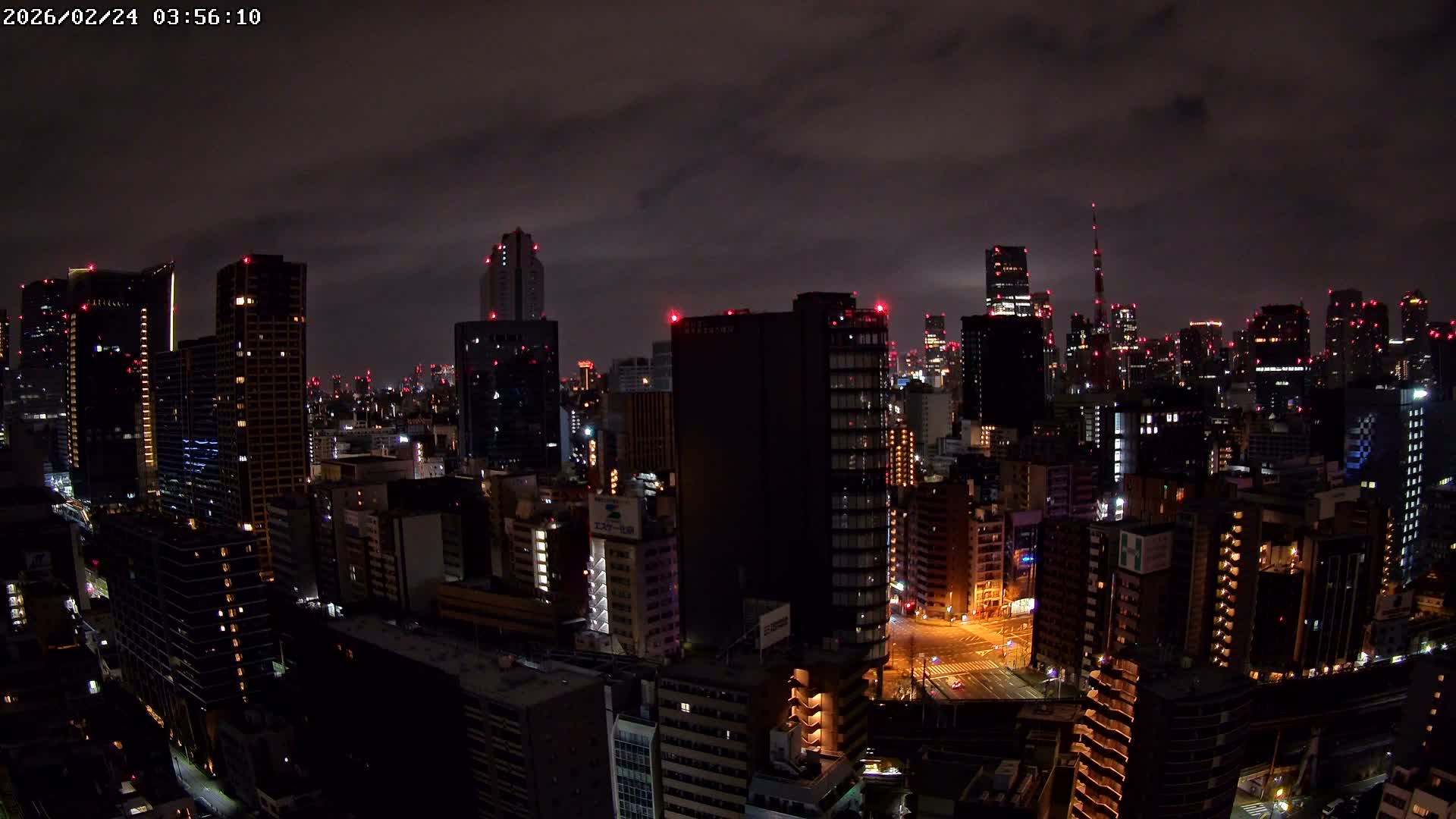 Tokyo, Minato Downtown & Skycrapers View from Shibaura ( 東京、港区、高層ビル群、芝浦からの眺め ) Live Cam - 1 Chome, Shibaura, Minato-ku, Tokyo, Kanto, Honshu, Japan