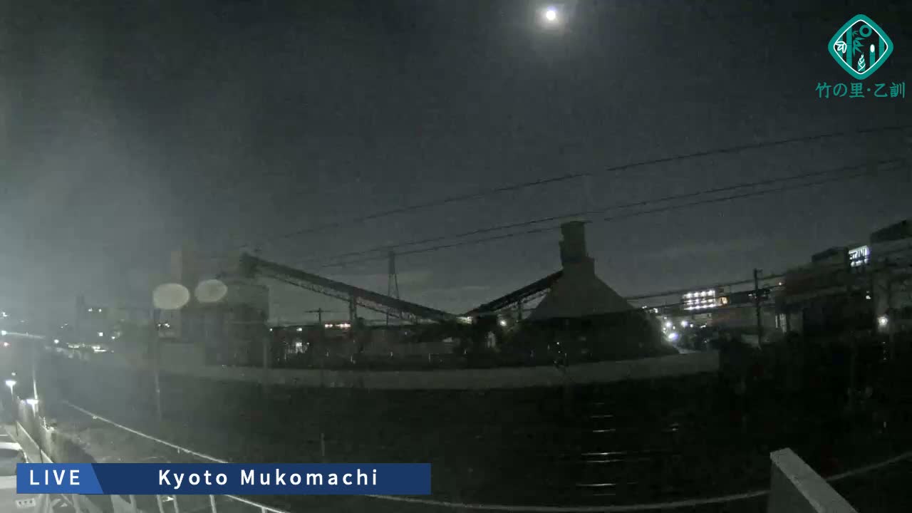 Kyoto, Muko ,JR Kyoto-Mukomashi Railway Crossing & Kuzenakakuzecho, Minami Industrial Zone ( 京都府・向日市・JR京都向日市鉄道道路・久前仲世町・南工業地帯 ) Live Cam  - Uryu, Teradocho, Muko, Kyoto, Kyōto, Kansai, Japan
