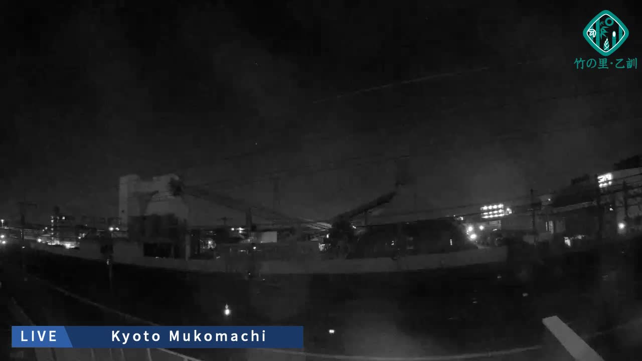 Kyoto, Muko ,JR Kyoto-Mukomashi Railway Crossing & Kuzenakakuzecho, Minami Industrial Zone ( 京都府・向日市・JR京都向日市鉄道道路・久前仲世町・南工業地帯 ) Live Cam  - Uryu, Teradocho, Muko, Kyoto, Kyōto, Kansai, Japan