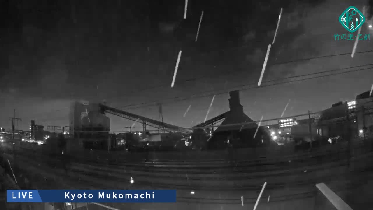 Kyoto, Muko ,JR Kyoto-Mukomashi Railway Crossing & Kuzenakakuzecho, Minami Industrial Zone ( 京都府・向日市・JR京都向日市鉄道道路・久前仲世町・南工業地帯 ) Live Cam  - Uryu, Teradocho, Muko, Kyoto, Kyōto, Kansai, Japan
