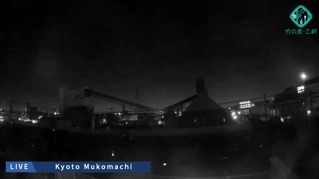 Kyoto, Muko ,JR Kyoto-Mukomashi Railway Crossing & Kuzenakakuzecho, Minami Industrial Zone ( 京都府・向日市・JR京都向日市鉄道道路・久前仲世町・南工業地帯 ) Live Cam  - Uryu, Teradocho, Muko, Kyoto, Kyōto, Kansai, Japan