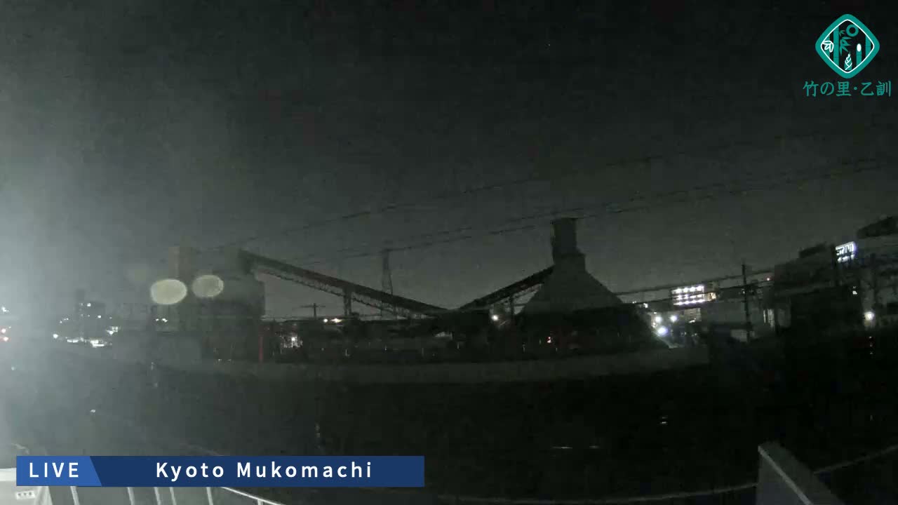 Kyoto, Muko ,JR Kyoto-Mukomashi Railway Crossing & Kuzenakakuzecho, Minami Industrial Zone ( 京都府・向日市・JR京都向日市鉄道道路・久前仲世町・南工業地帯 ) Live Cam  - Uryu, Teradocho, Muko, Kyoto, Kyōto, Kansai, Japan
