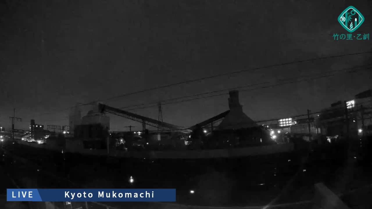 Kyoto, Muko ,JR Kyoto-Mukomashi Railway Crossing & Kuzenakakuzecho, Minami Industrial Zone ( 京都府・向日市・JR京都向日市鉄道道路・久前仲世町・南工業地帯 ) Live Cam  - Uryu, Teradocho, Muko, Kyoto, Kyōto, Kansai, Japan
