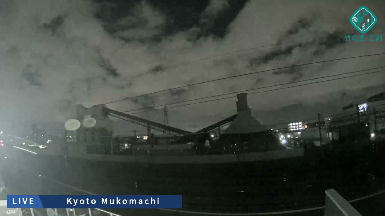 Kyoto, Muko ,JR Kyoto-Mukomashi Railway Crossing & Kuzenakakuzecho, Minami Industrial Zone ( 京都府・向日市・JR京都向日市鉄道道路・久前仲世町・南工業地帯 ) Live Cam  - Uryu, Teradocho, Muko, Kyoto, Kyōto, Kansai, Japan