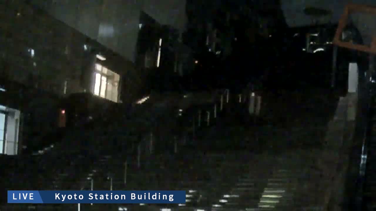 Kyoto Station Grand Staircase ( 京都駅大階段 ) Live Cam - Higashishiokoji Kamadonocho, Shimogyo, Kyoto, Kyōto, Kansai, Japan