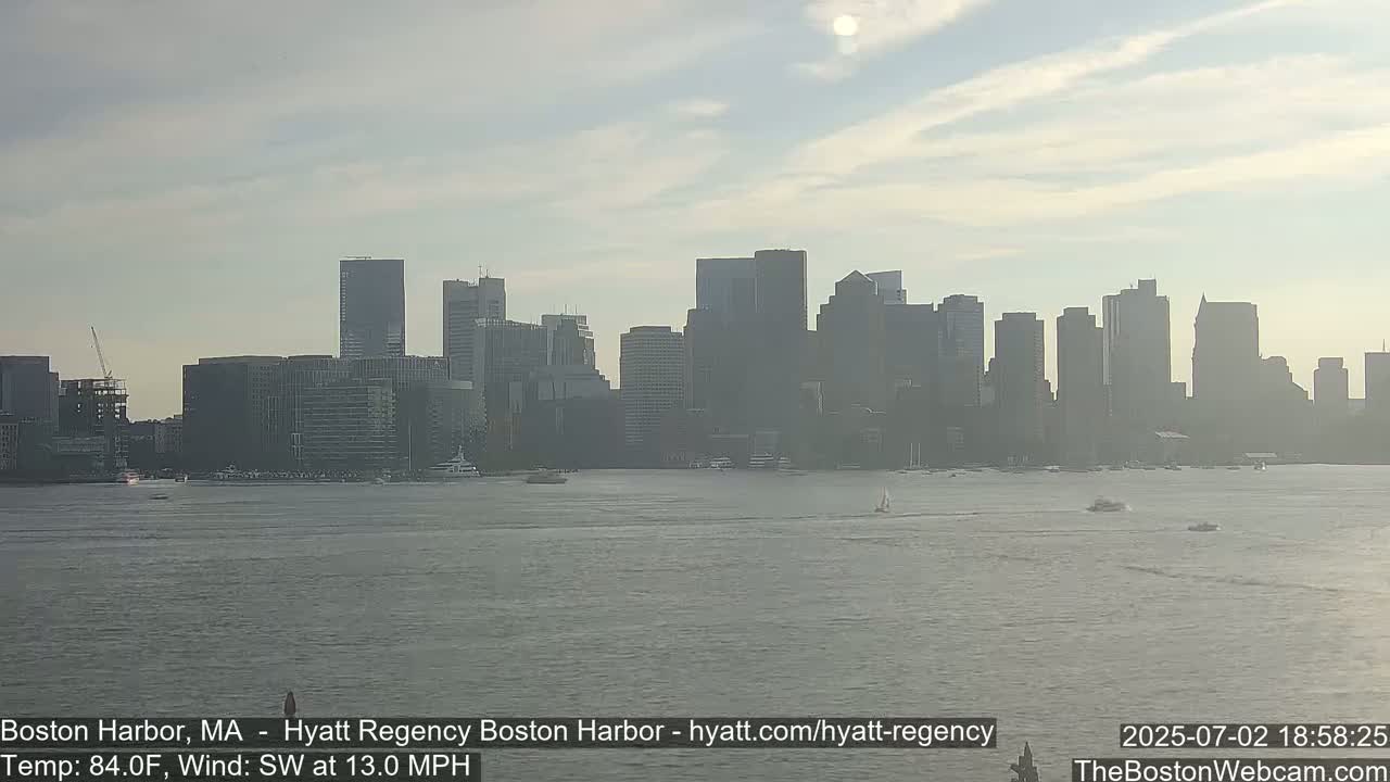 Boston Harbor, Massachusetts  Live Cam - Boston, Massachusetts, USA