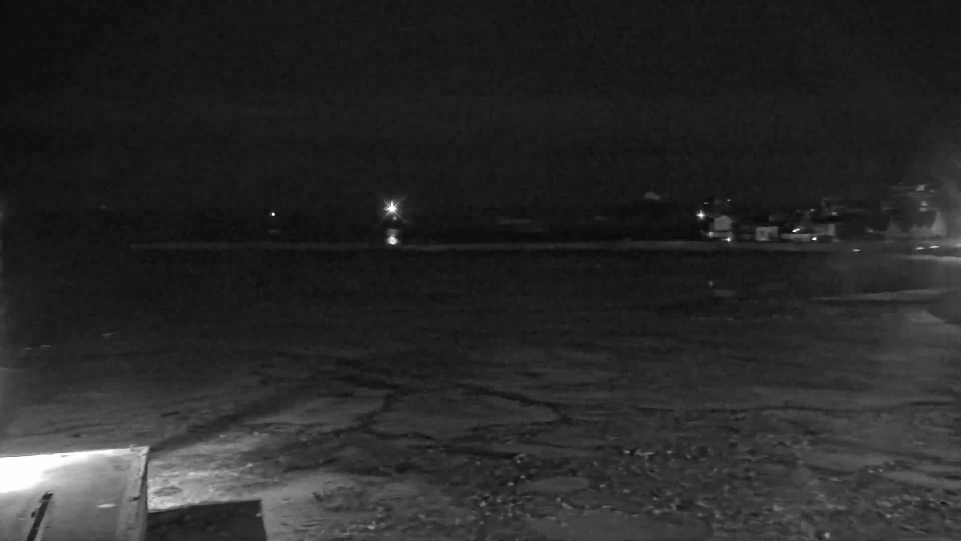 Roscoff City Port & Beach Live Cam - Morlaix, Finistère, Bretagne, France