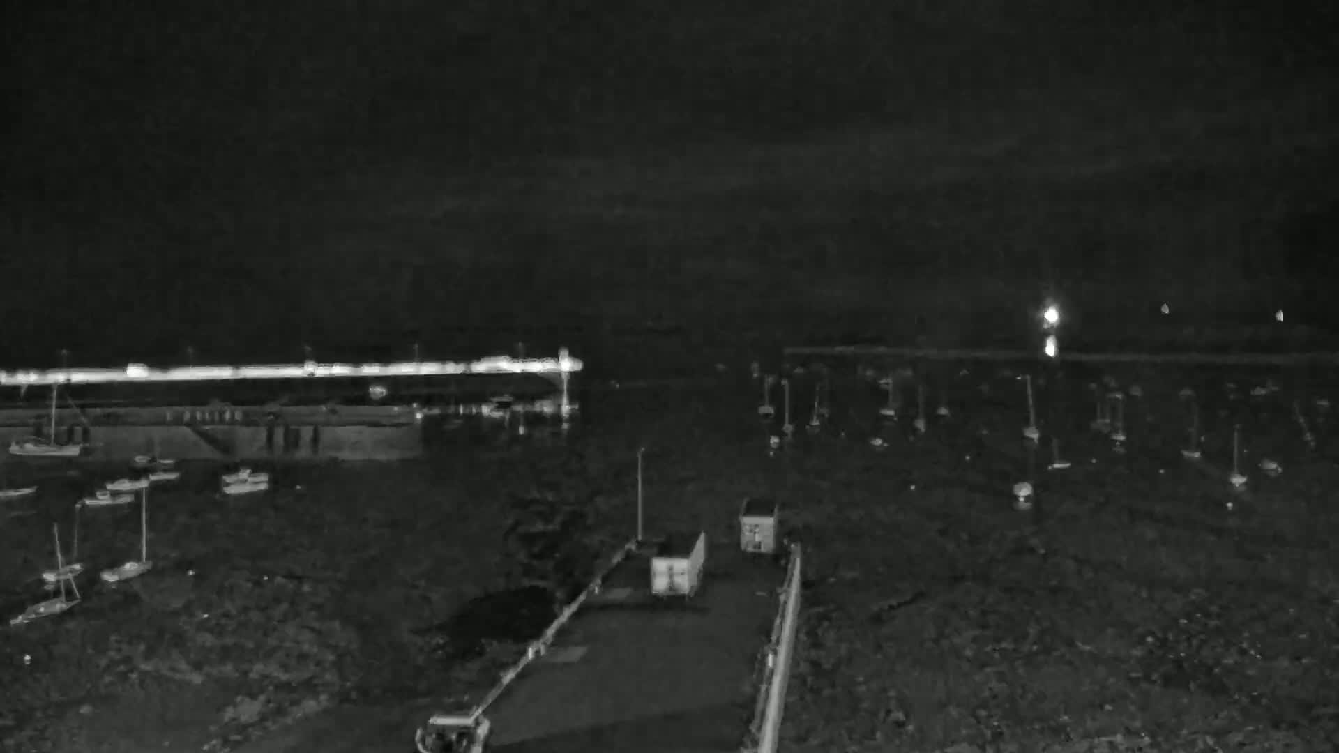 Roscoff City Port & Beach Live Cam - Morlaix, Finistère, Bretagne, France