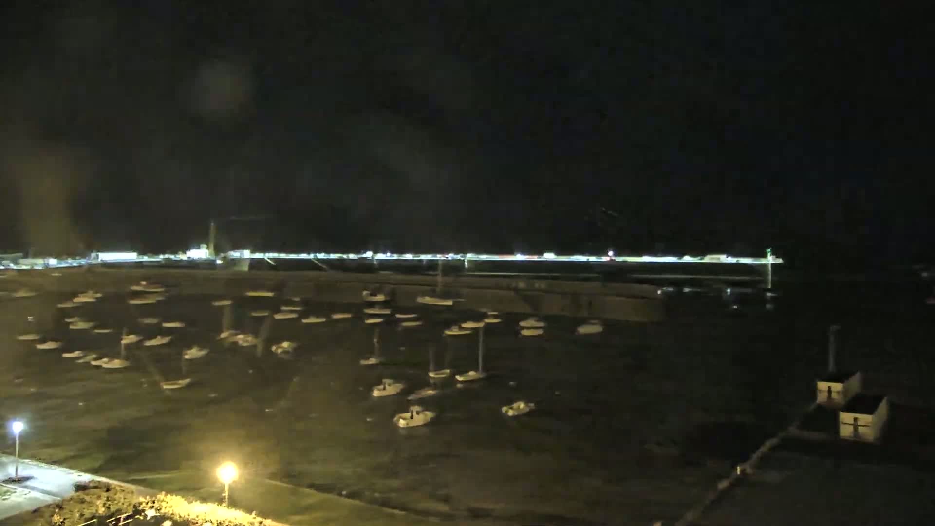 Roscoff City Port & Beach Live Cam - Morlaix, Finistère, Bretagne, France