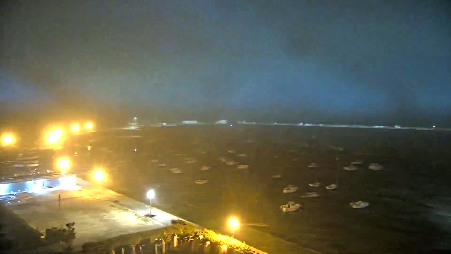 Roscoff City Port & Beach Live Cam - Morlaix, Finistère, Bretagne, France