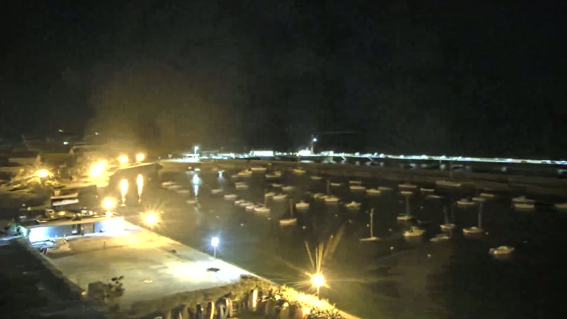 Roscoff City Port & Beach Live Cam - Morlaix, Finistère, Bretagne, France