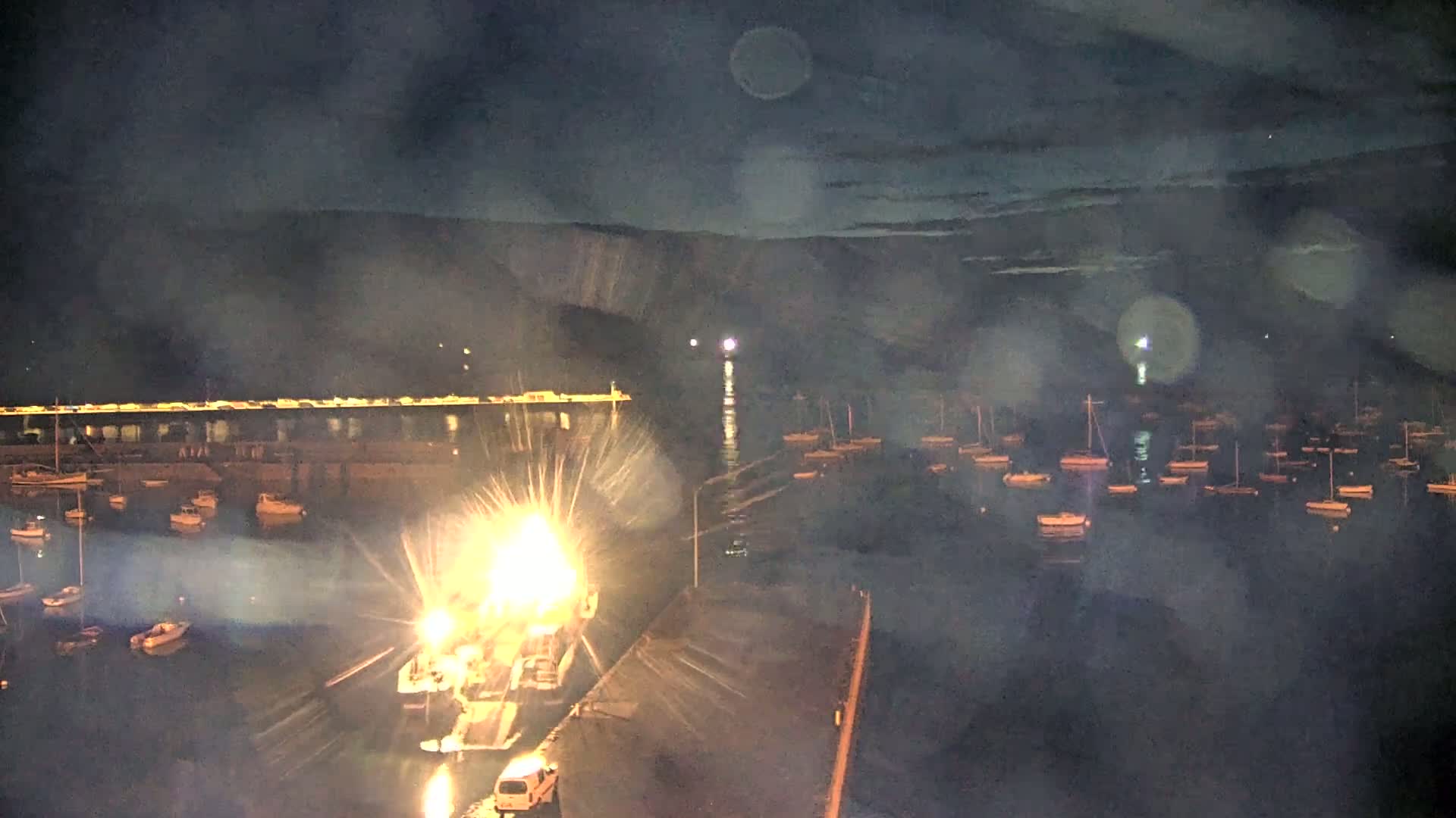 Roscoff City Port & Beach Live Cam - Morlaix, Finistère, Bretagne, France